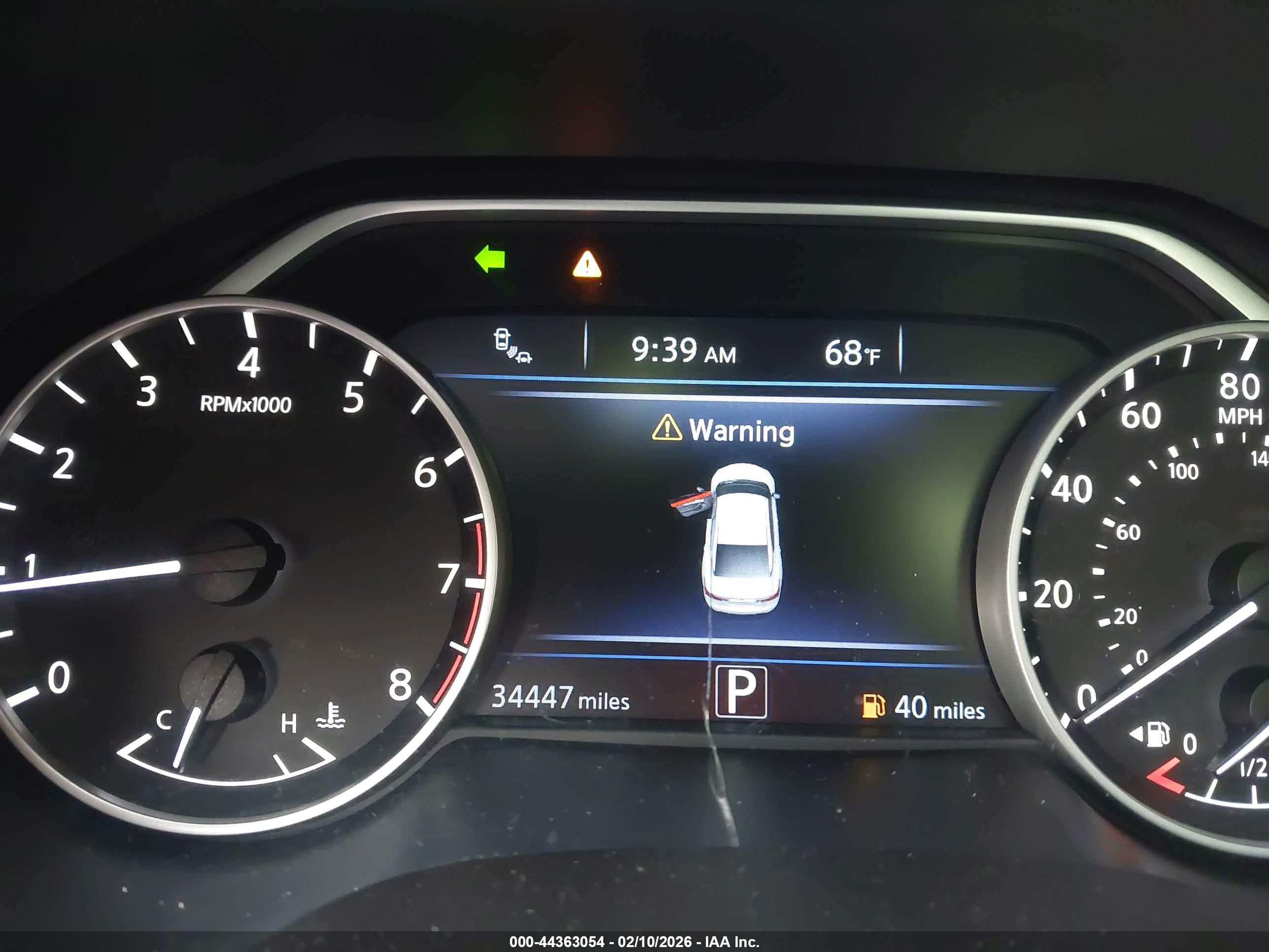 NISSAN MAXIMA image 7