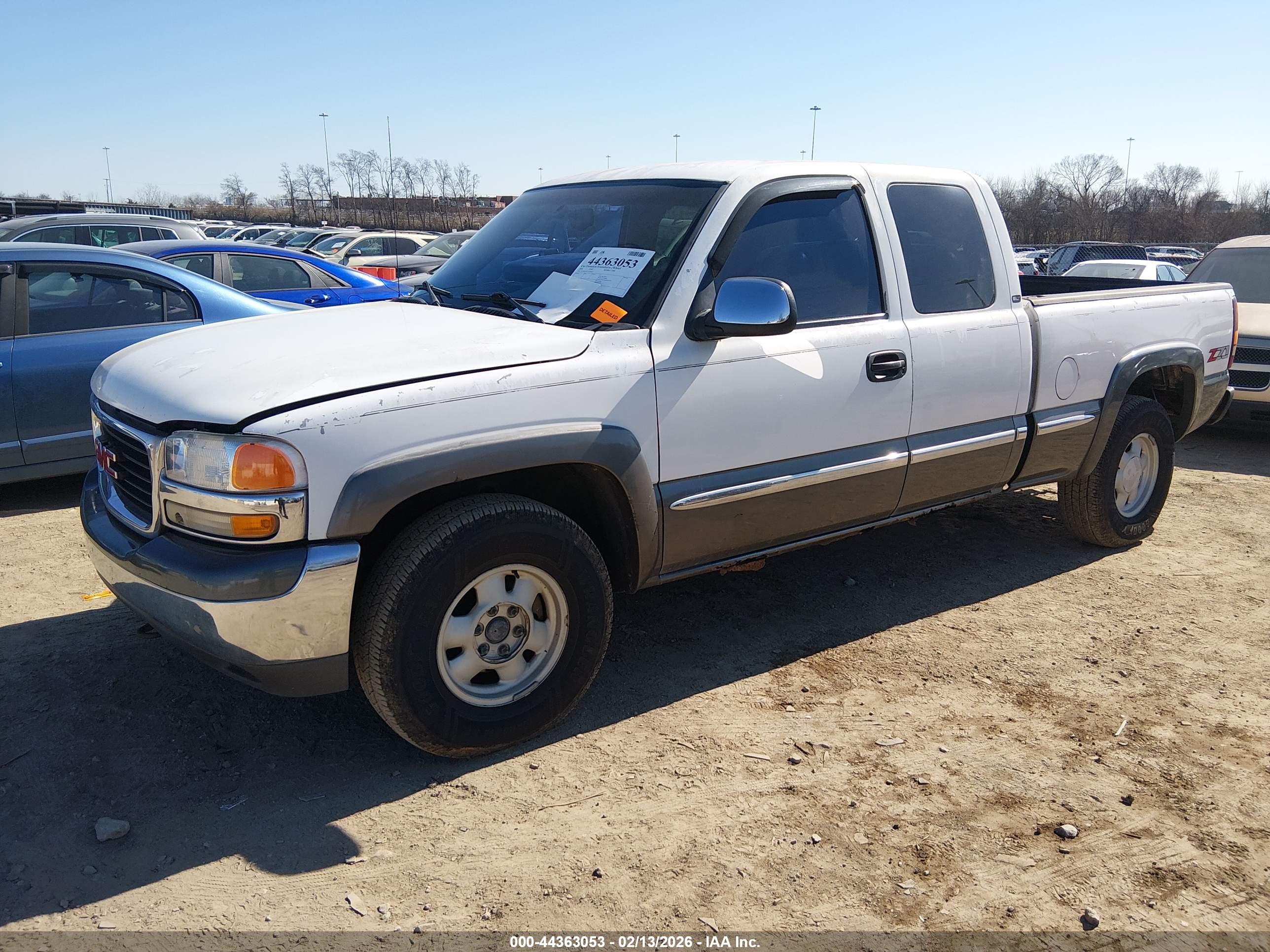 GMC SIERRA image 2