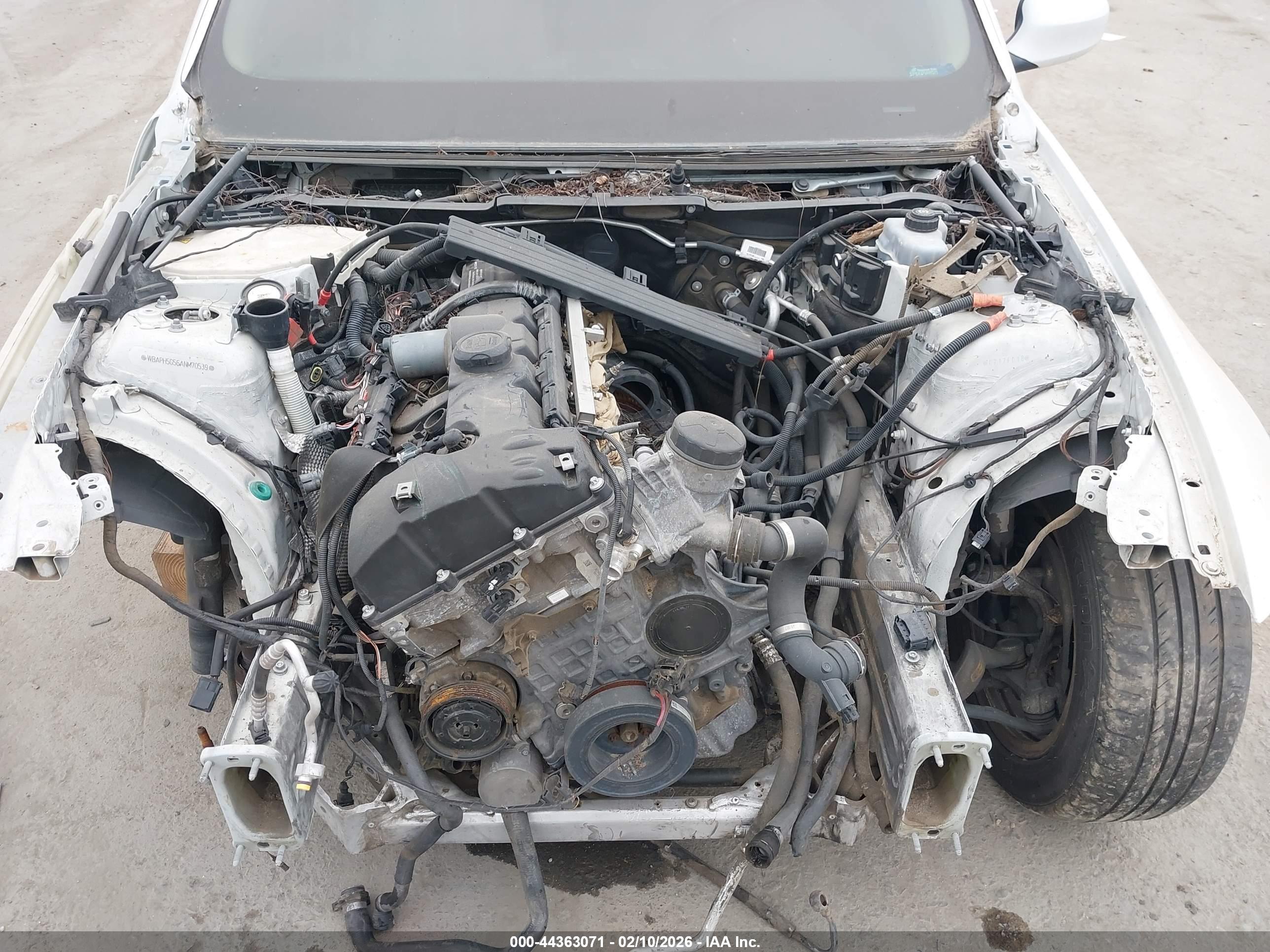 BMW 328I image 10