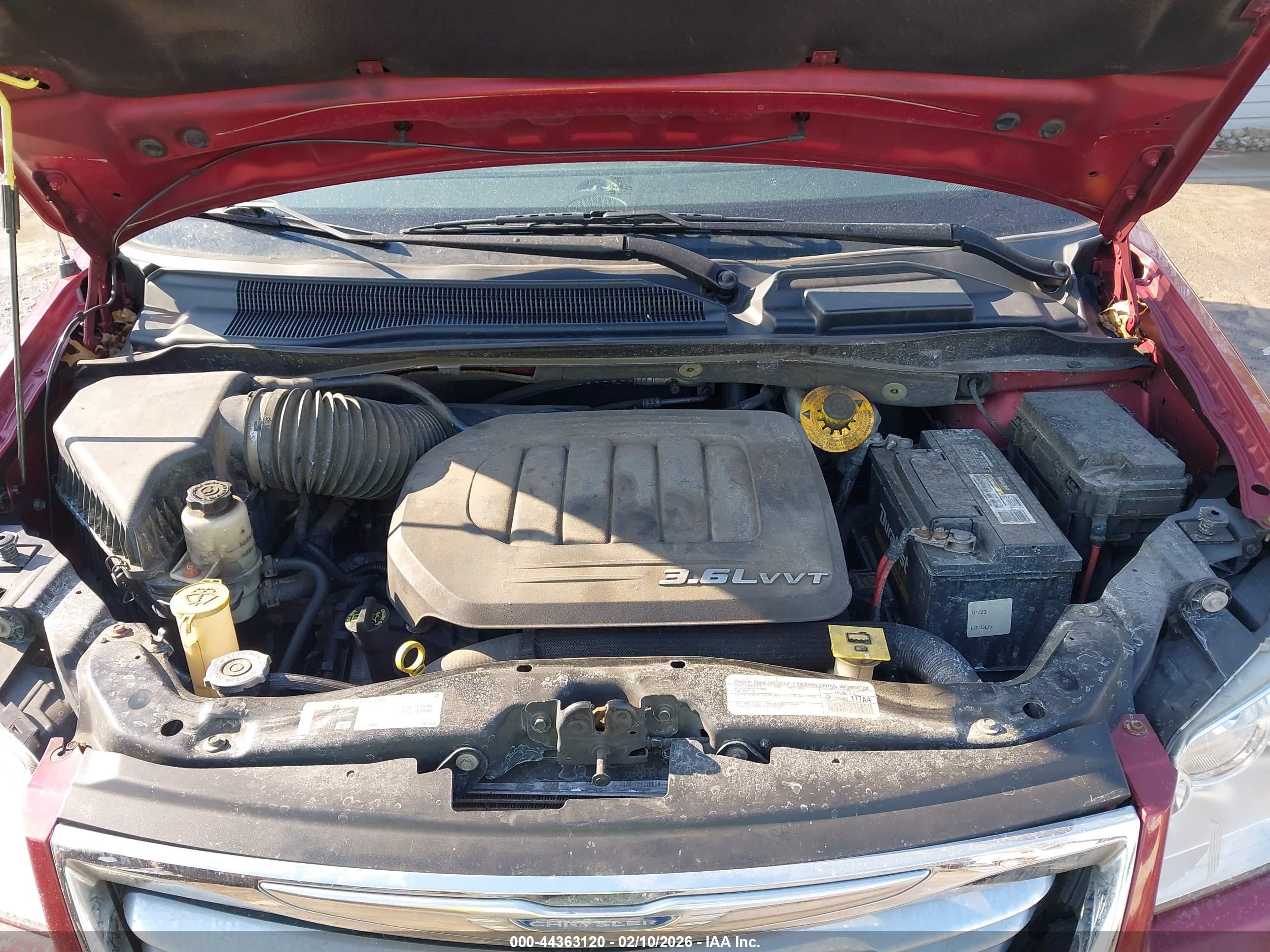 CHRYSLER TOWN image 10