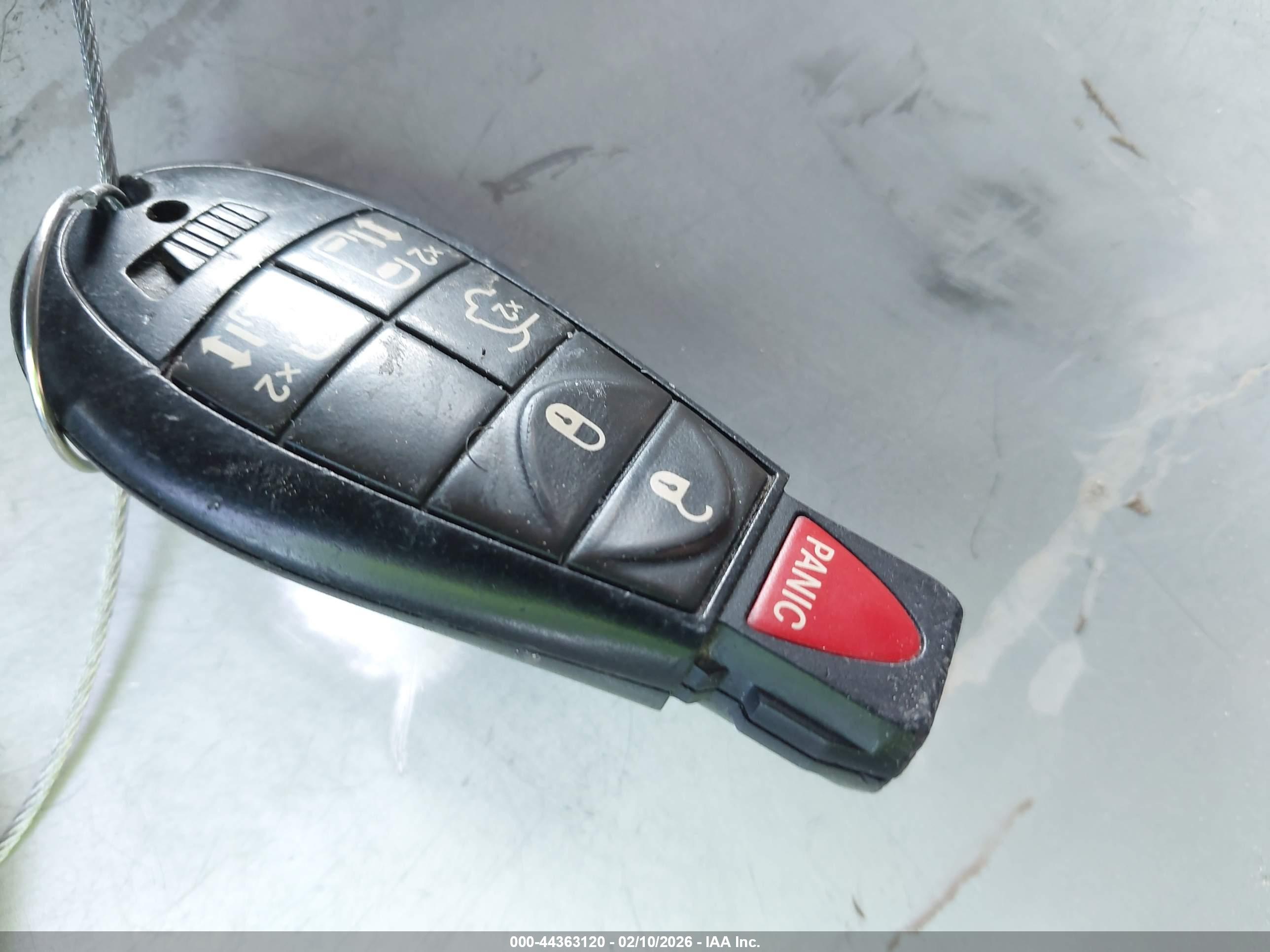 CHRYSLER TOWN image 11
