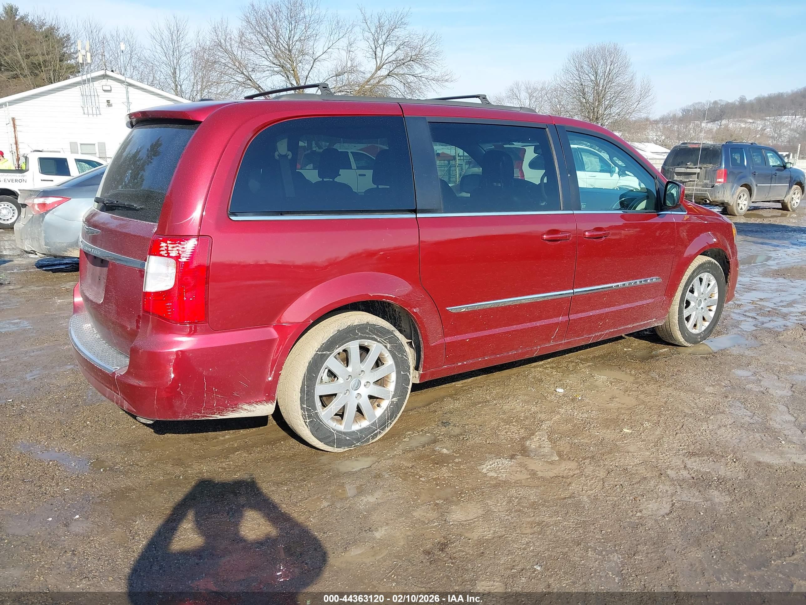 CHRYSLER TOWN image 4
