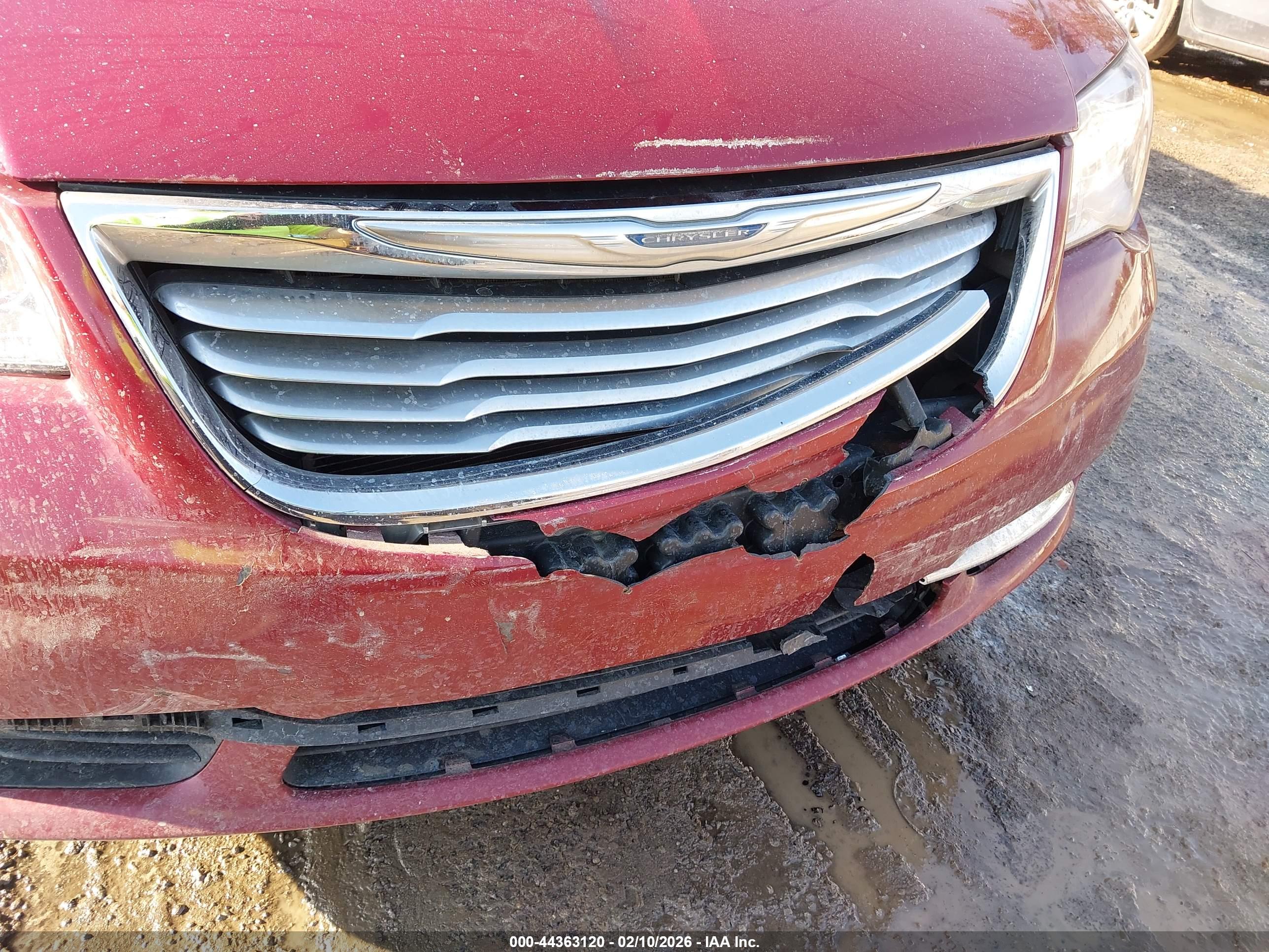 CHRYSLER TOWN image 6