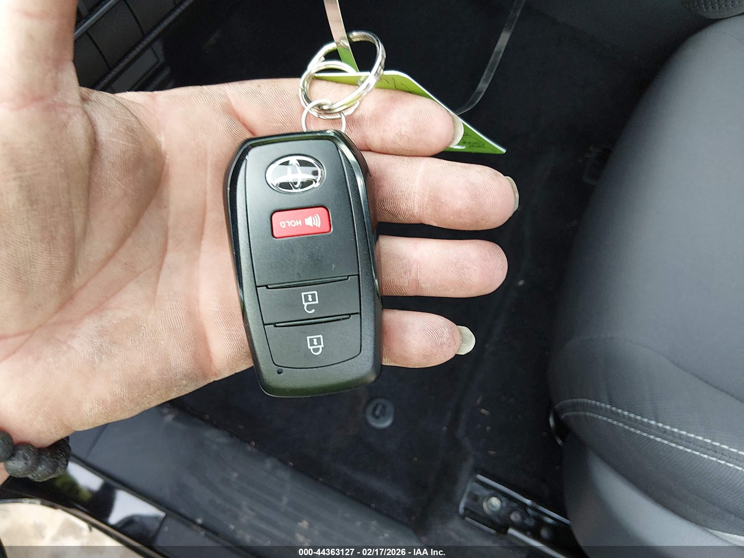 TOYOTA TACOMA image 11