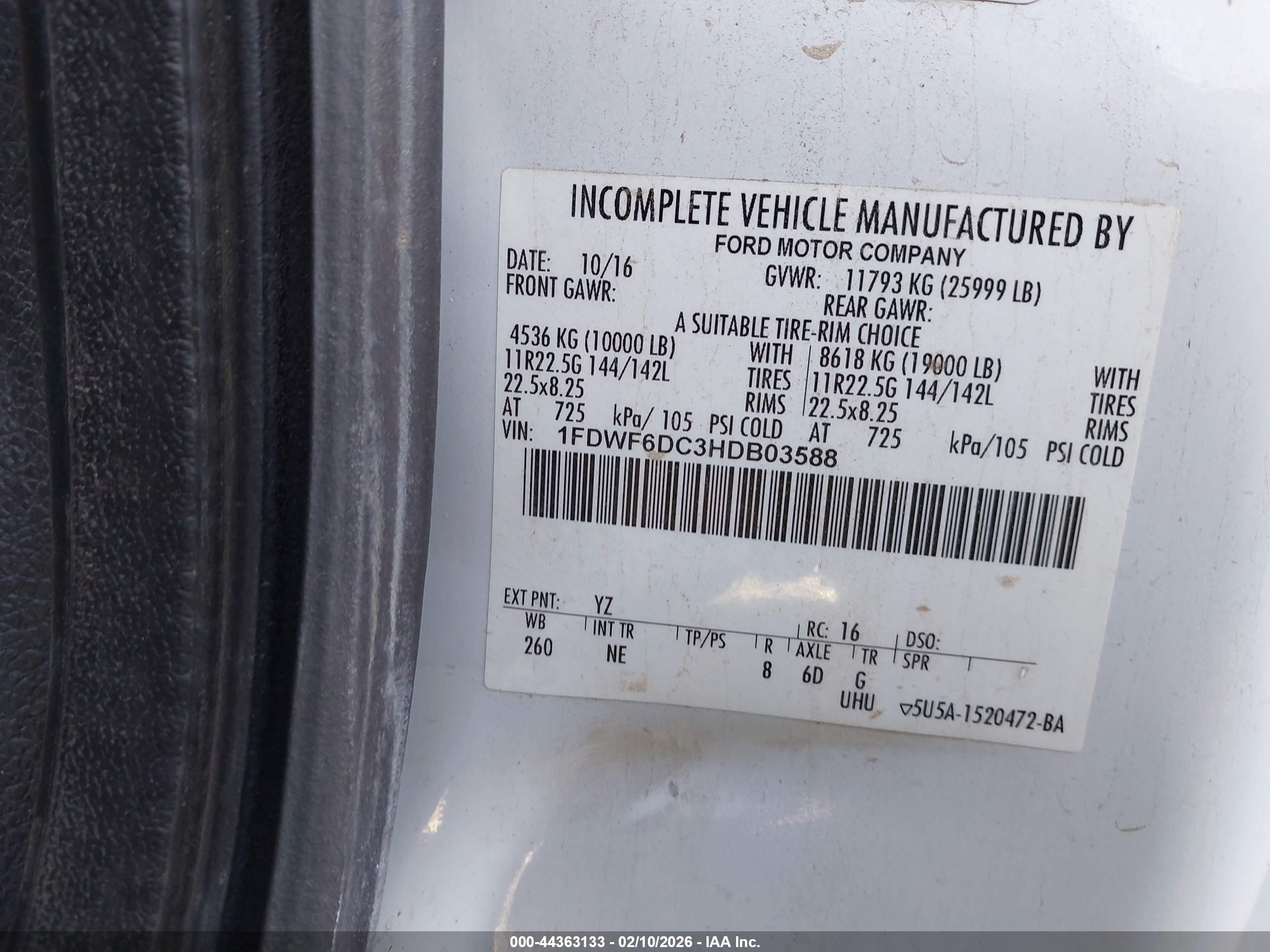 FORD F-650 image 9