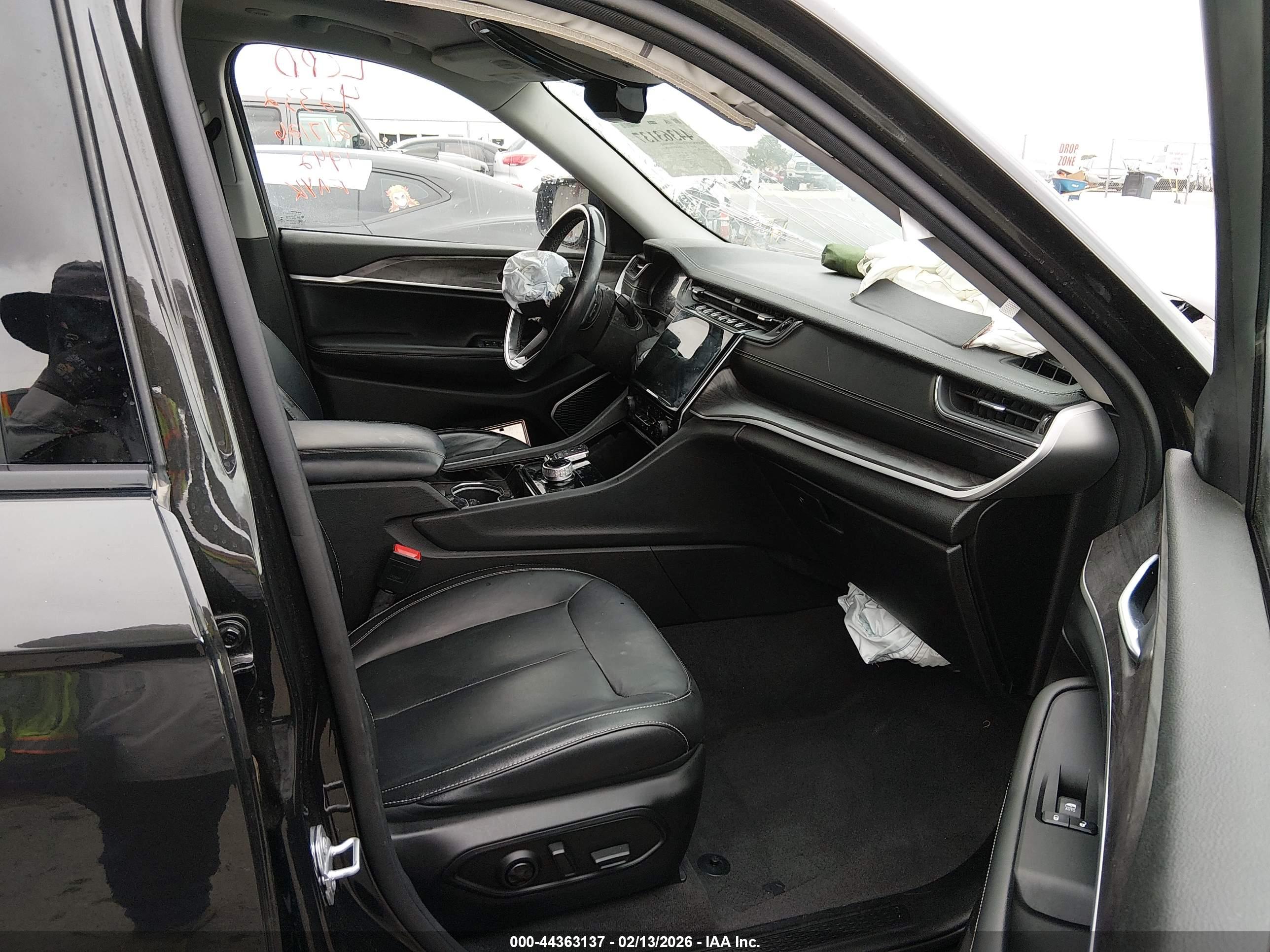 JEEP GRAND image 5