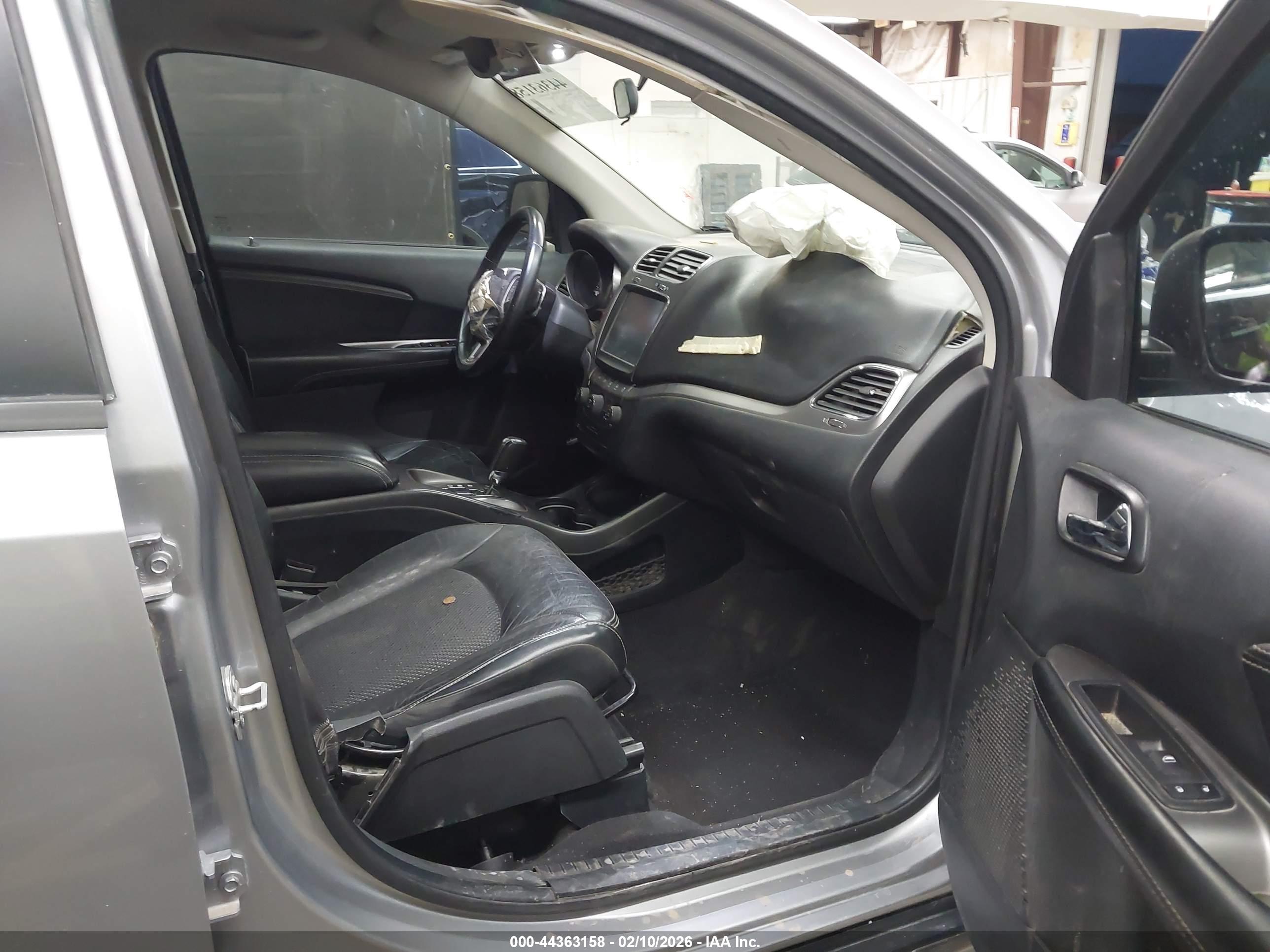 DODGE JOURNEY image 5