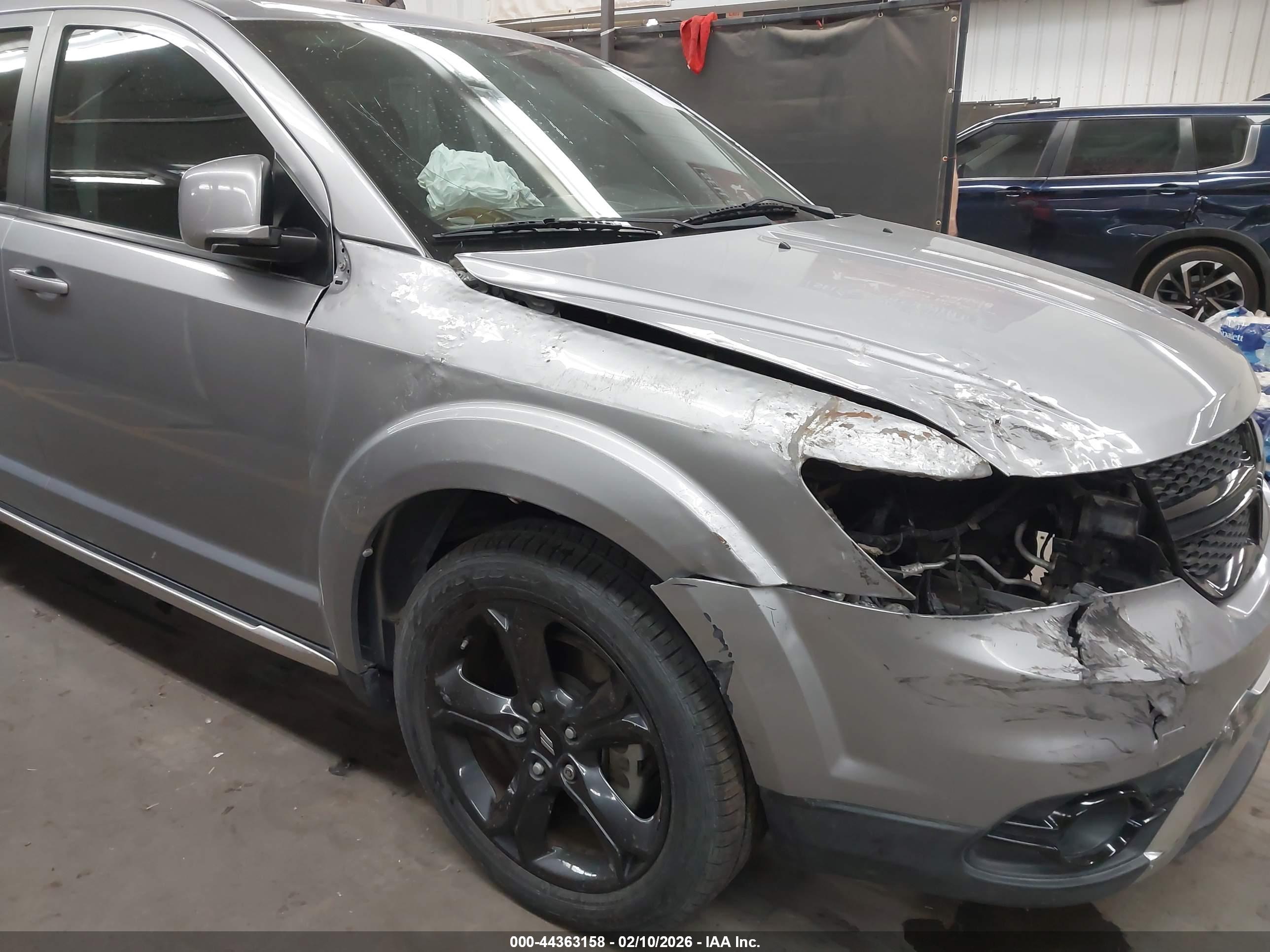 DODGE JOURNEY image 6