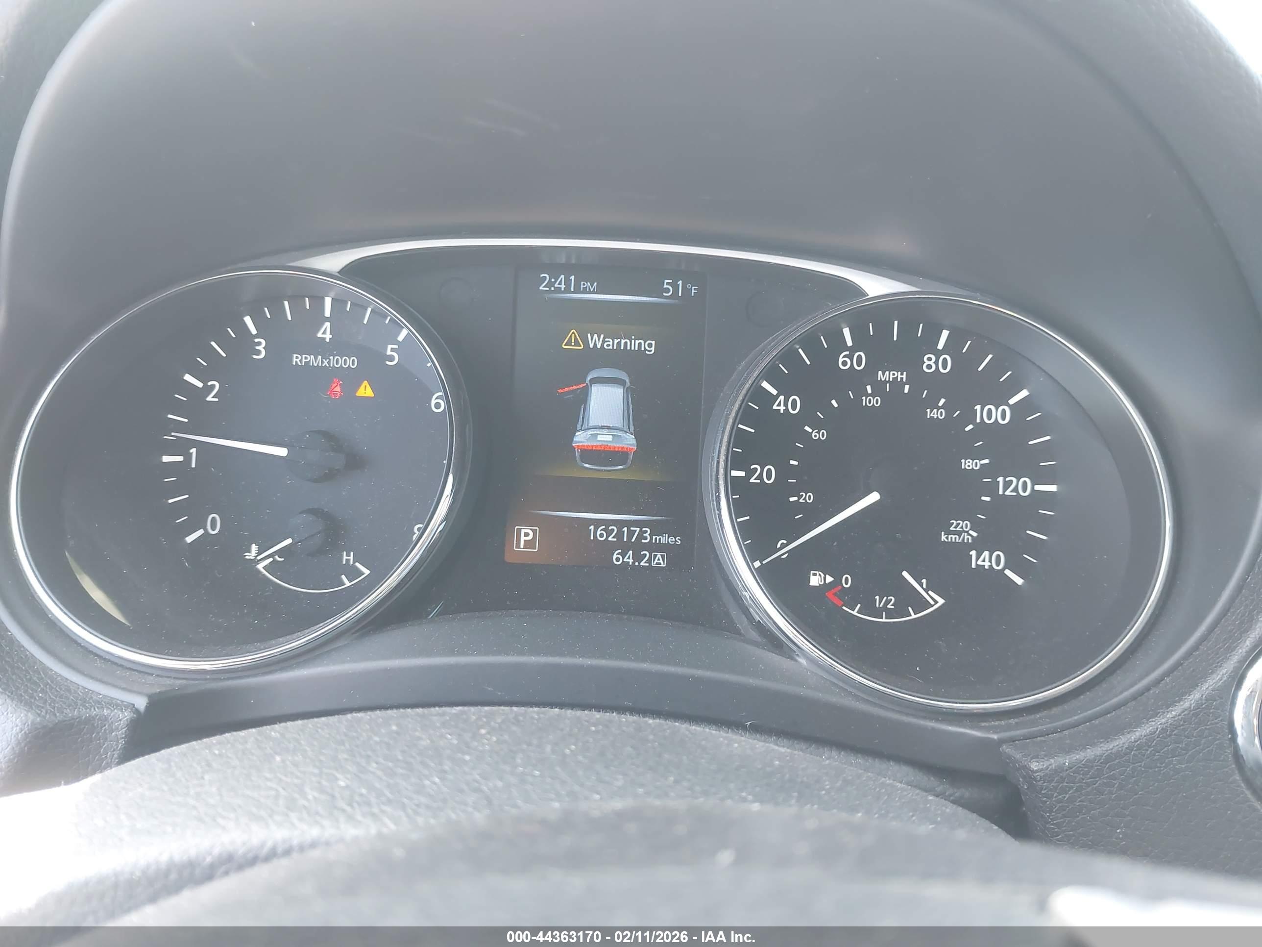 NISSAN ROGUE image 7