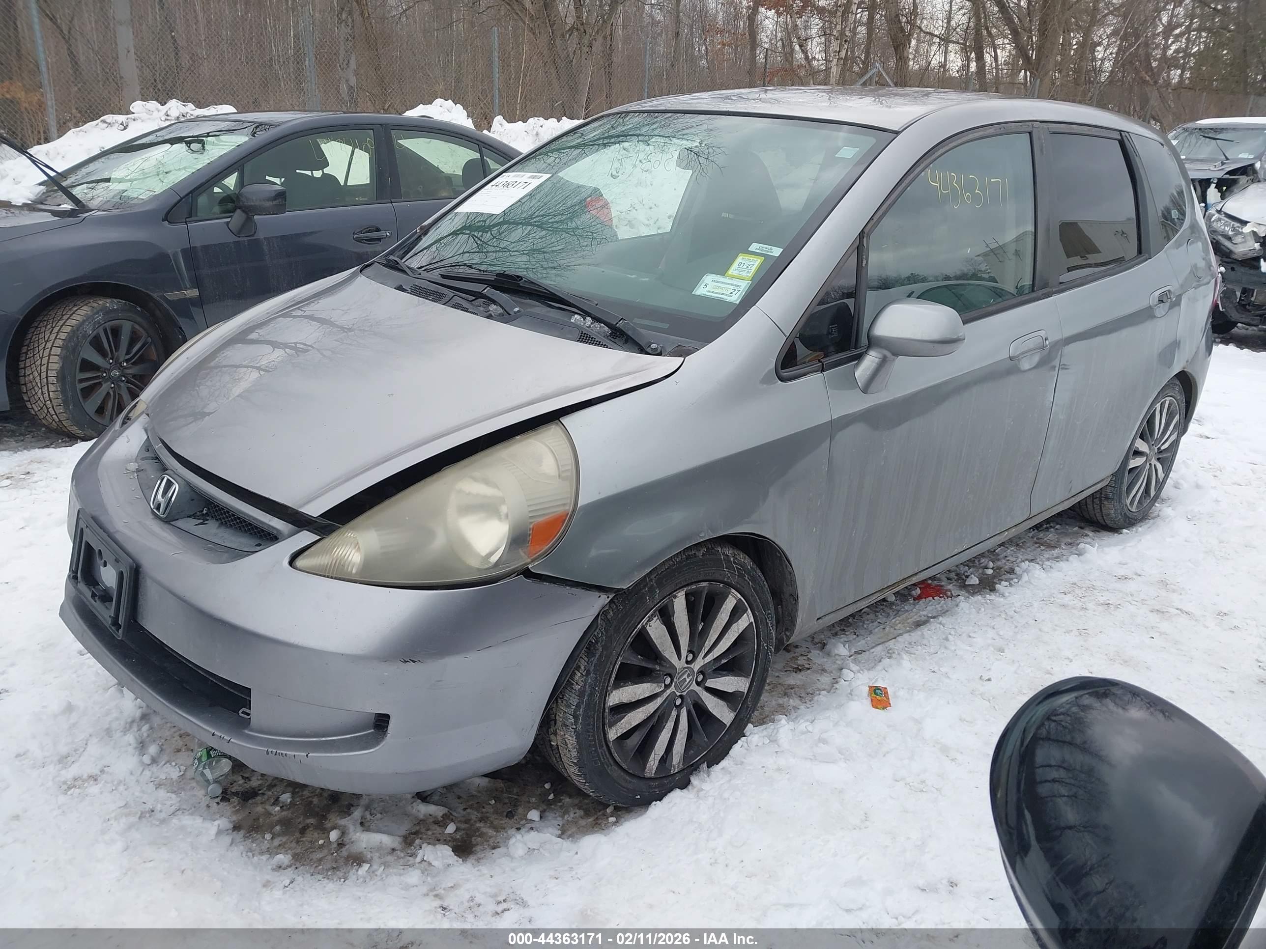 HONDA FIT image 2