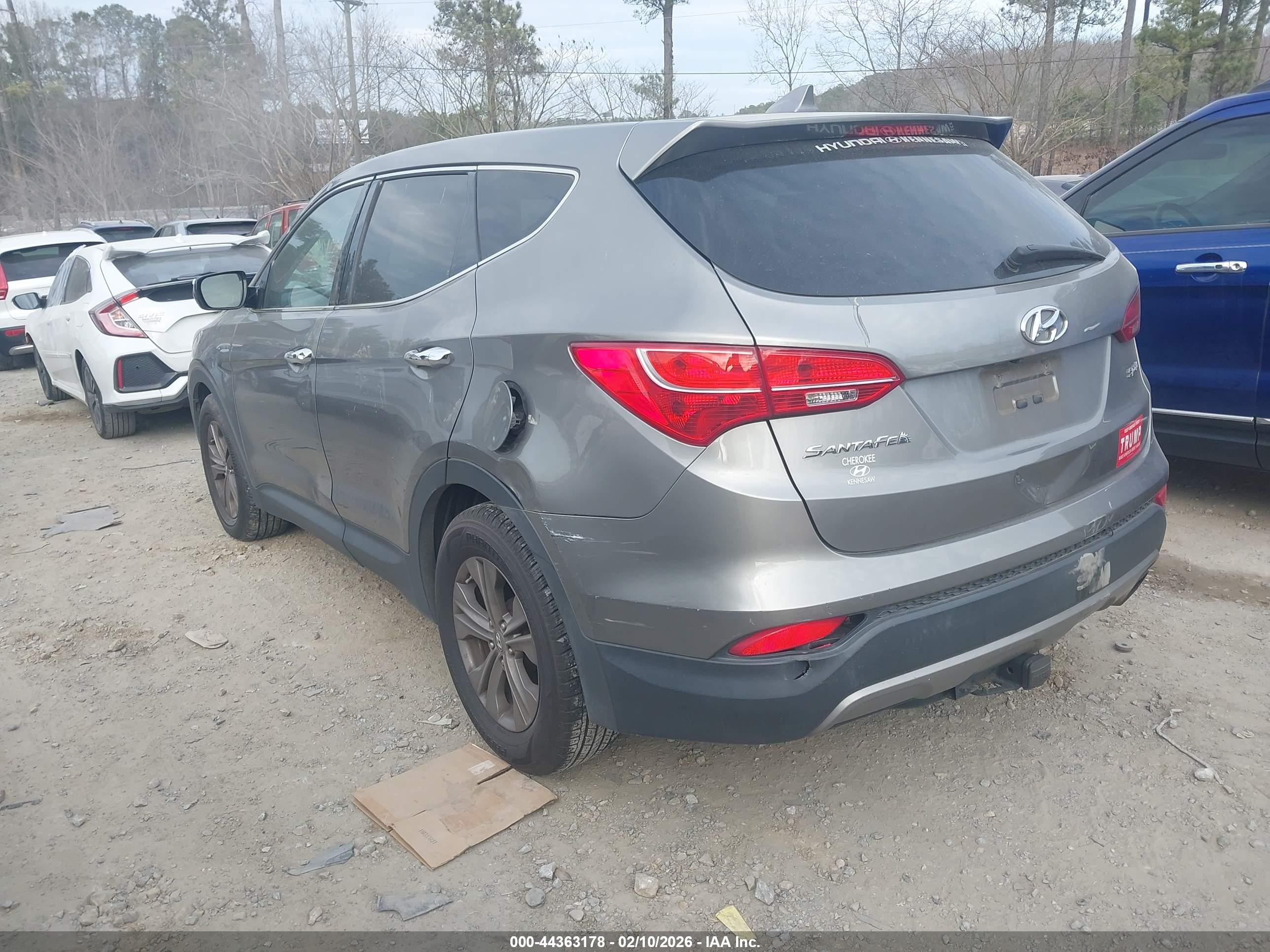 HYUNDAI SANTA image 3
