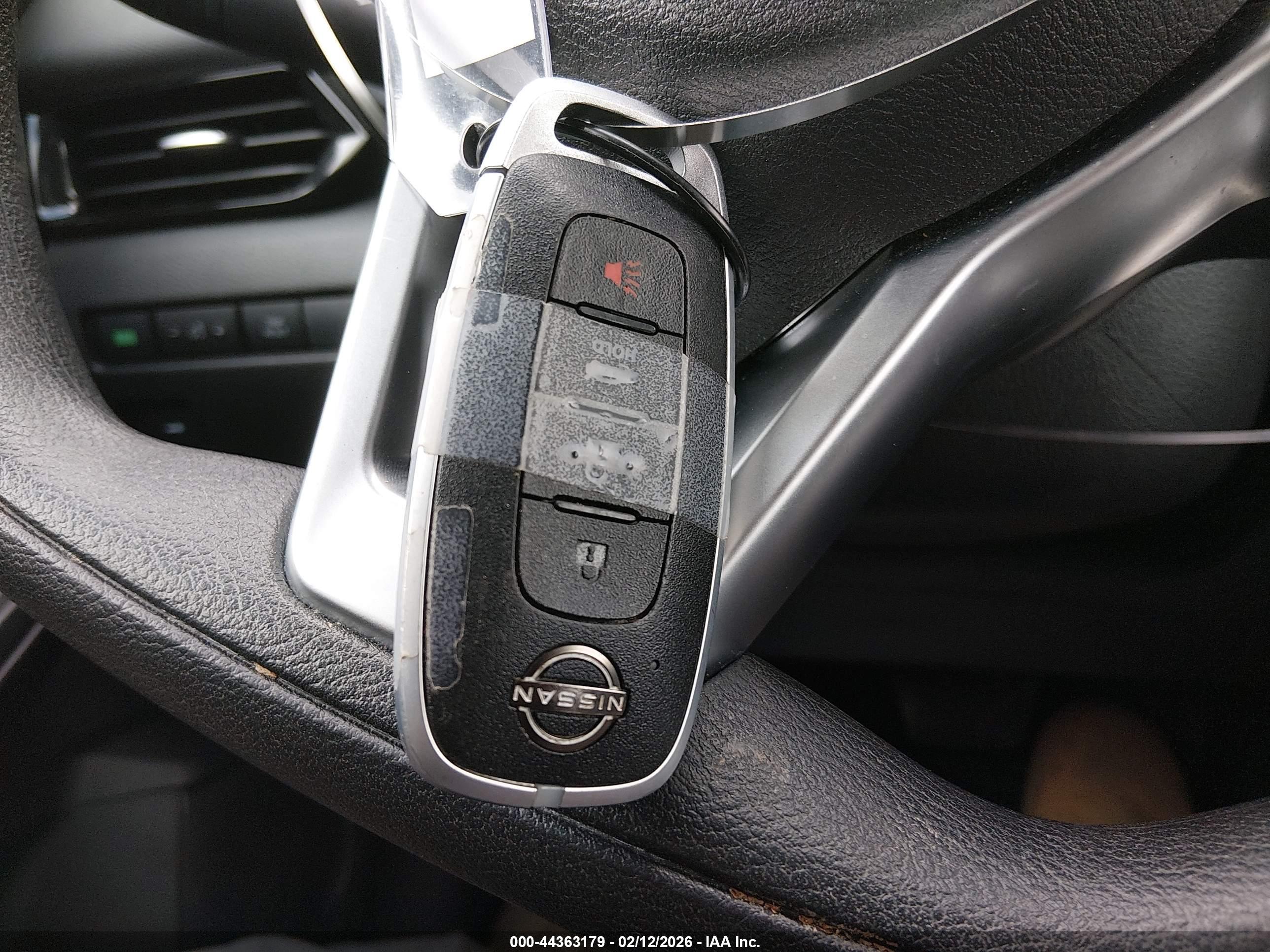 NISSAN SENTRA image 11