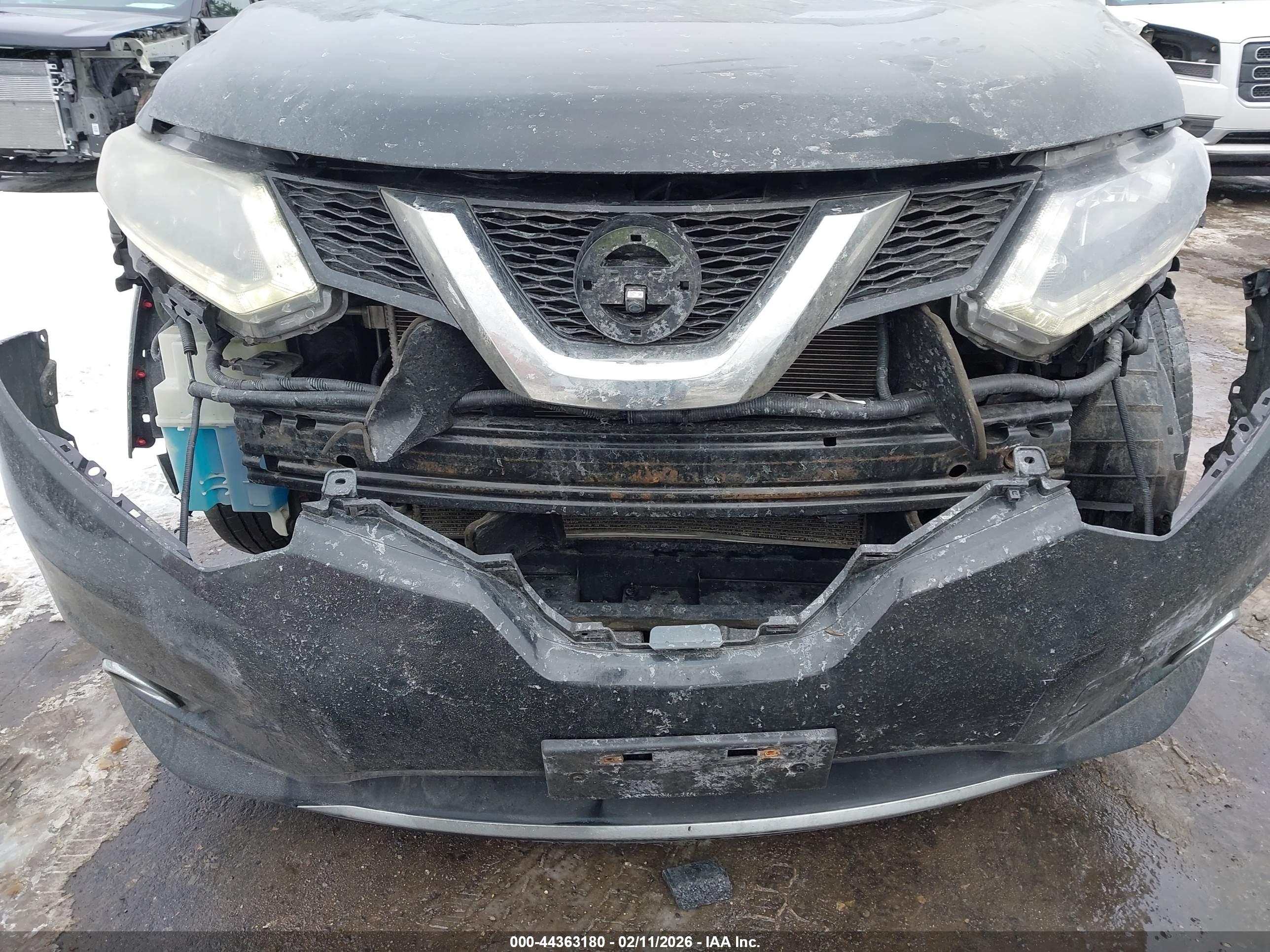 NISSAN ROGUE image 6