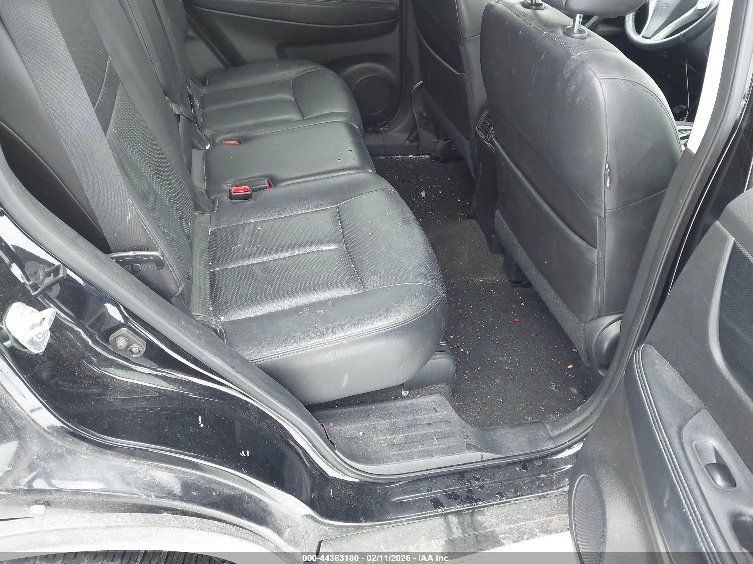 NISSAN ROGUE image 8