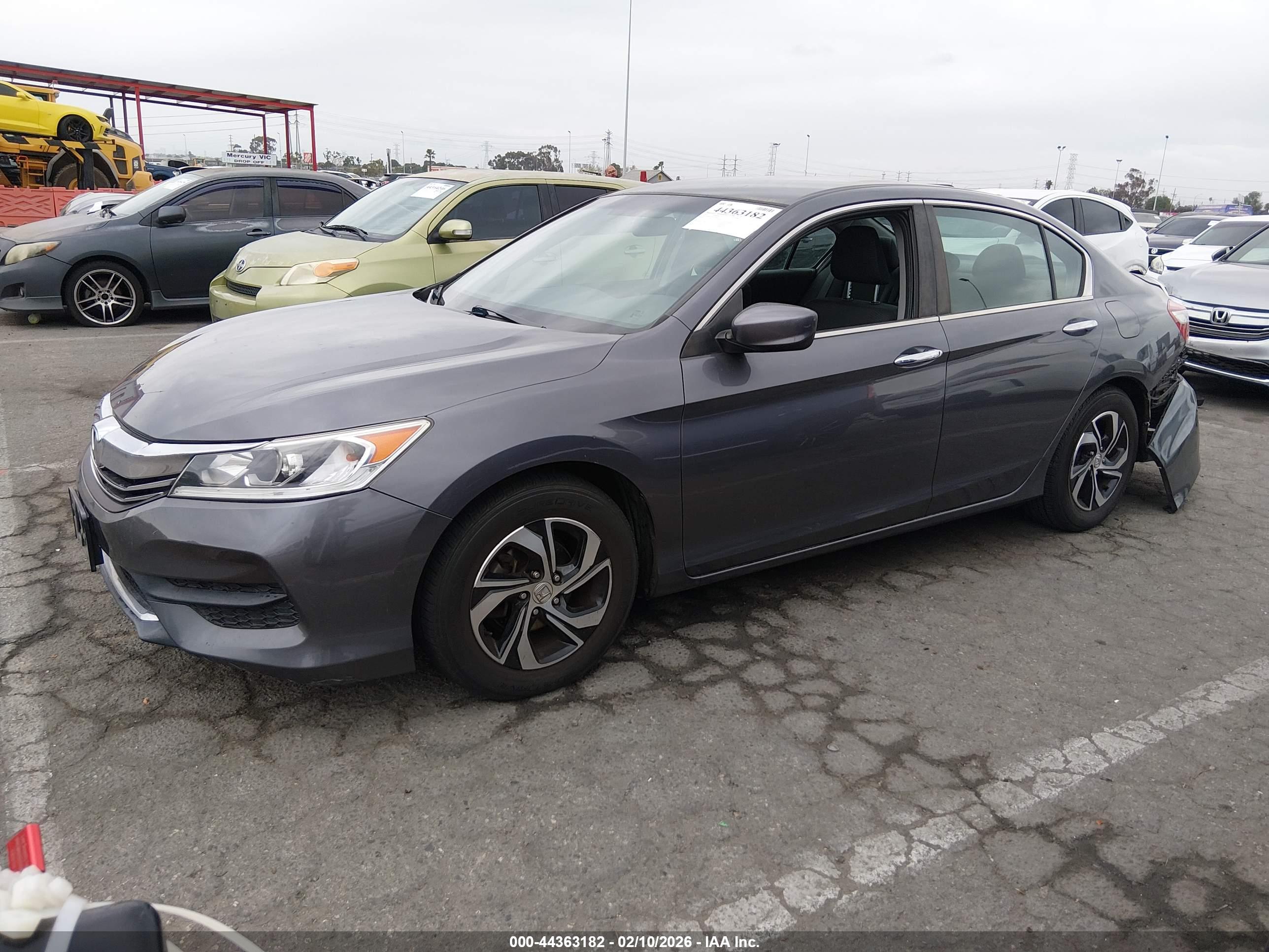 HONDA ACCORD image 2