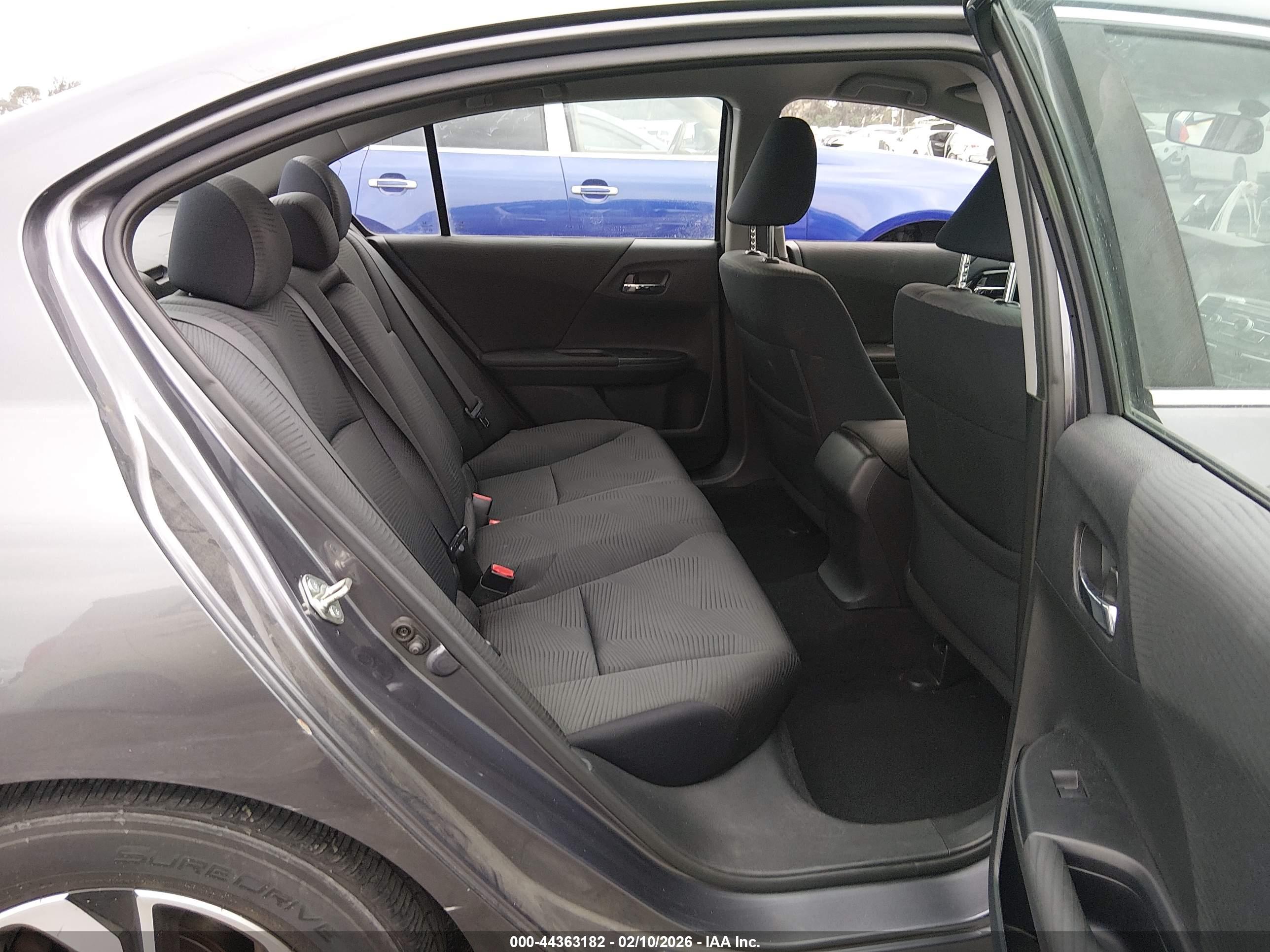 HONDA ACCORD image 8