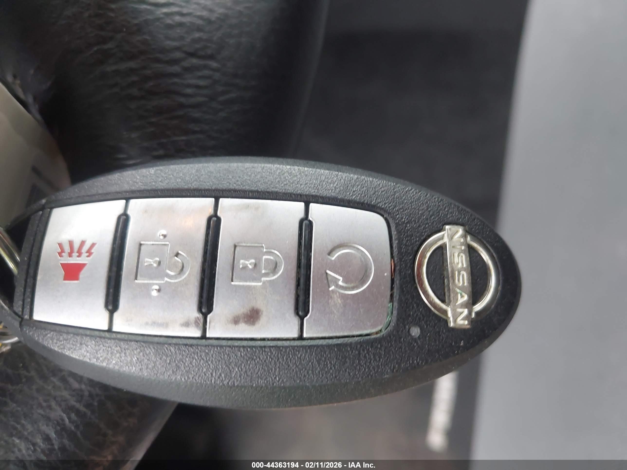 NISSAN FRONTIER image 11