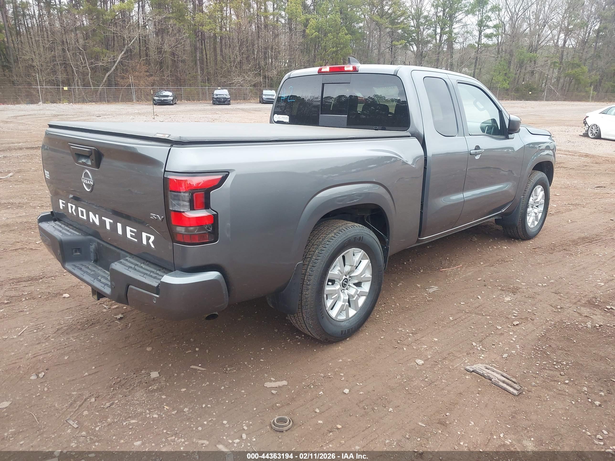 NISSAN FRONTIER image 4