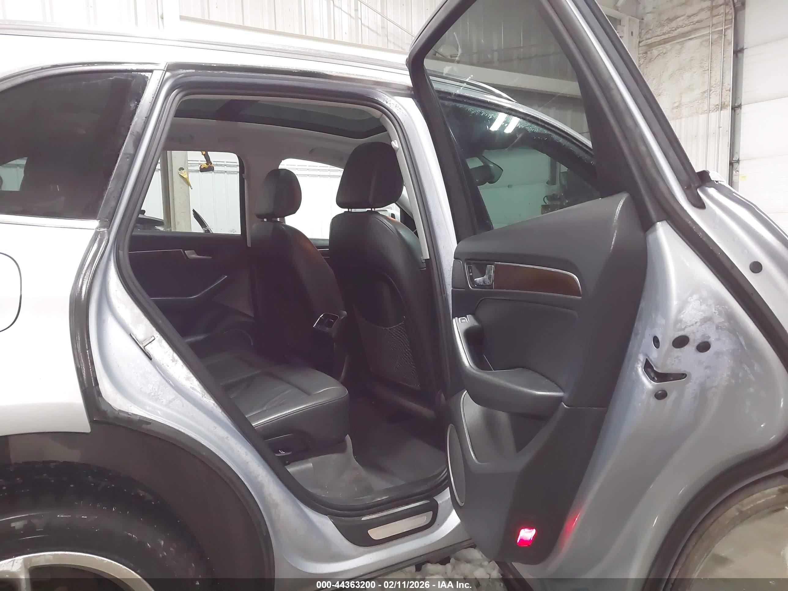 AUDI Q5 image 8