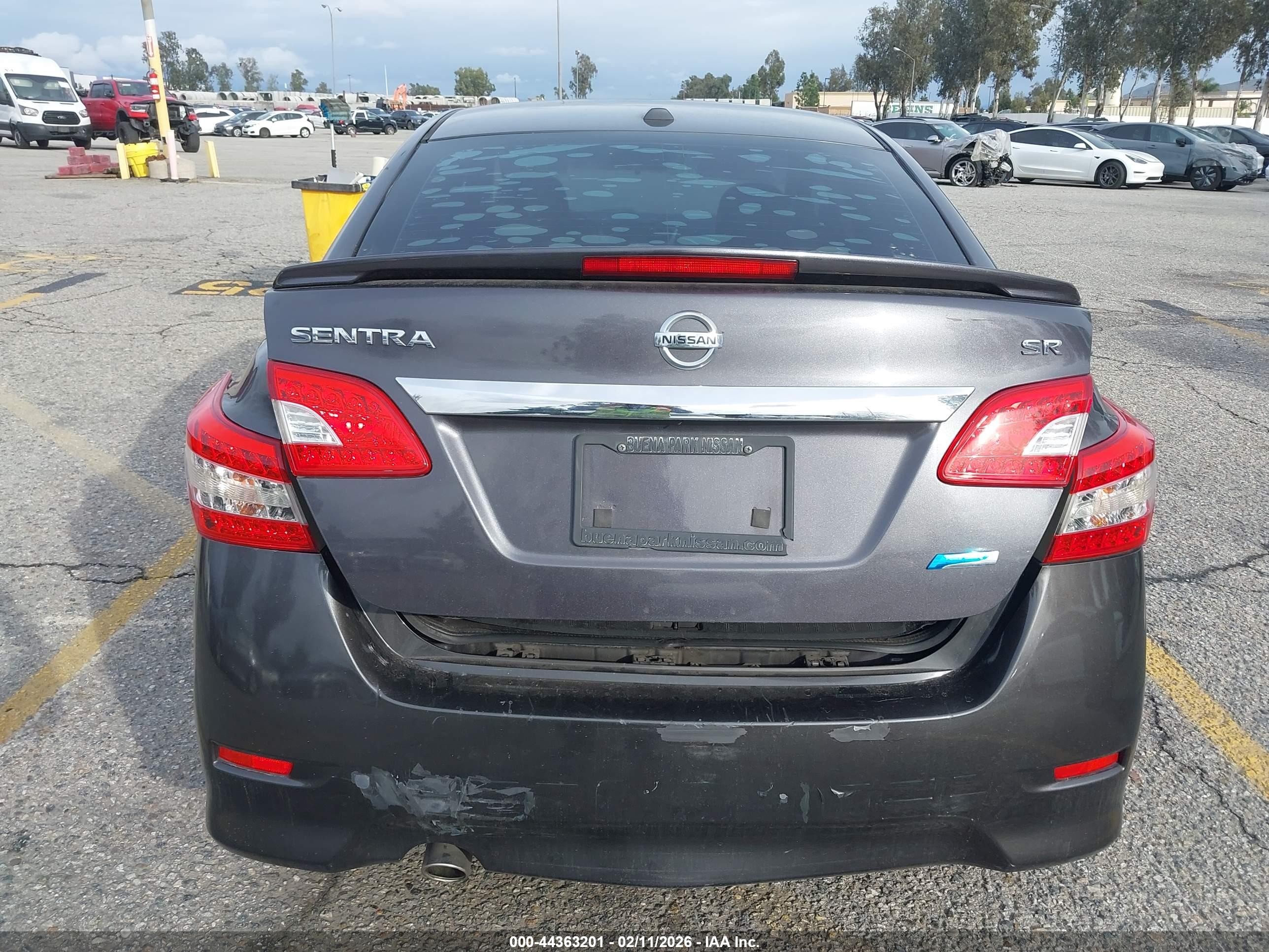 NISSAN SENTRA image 6