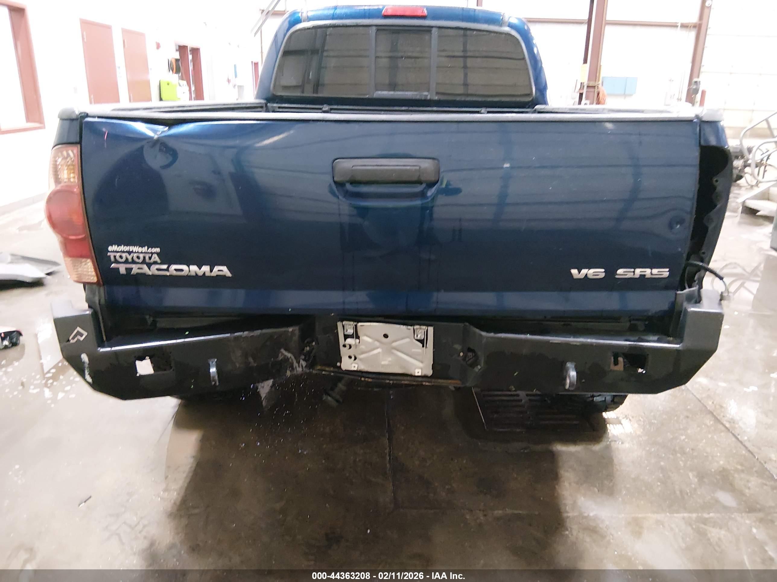 TOYOTA TACOMA image 6