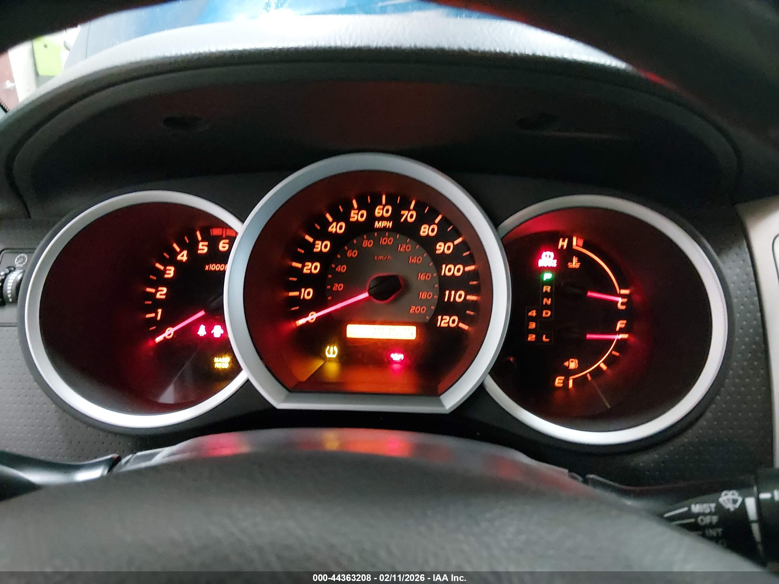 TOYOTA TACOMA image 7