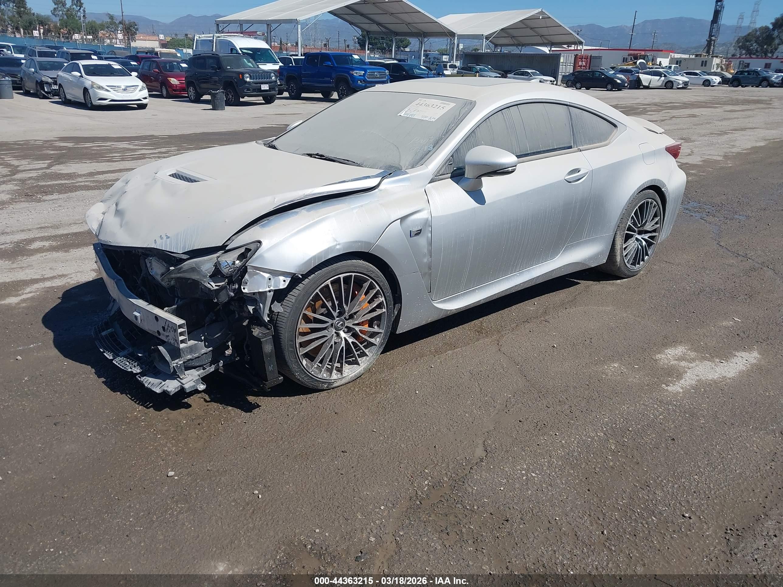 LEXUS RC image 2