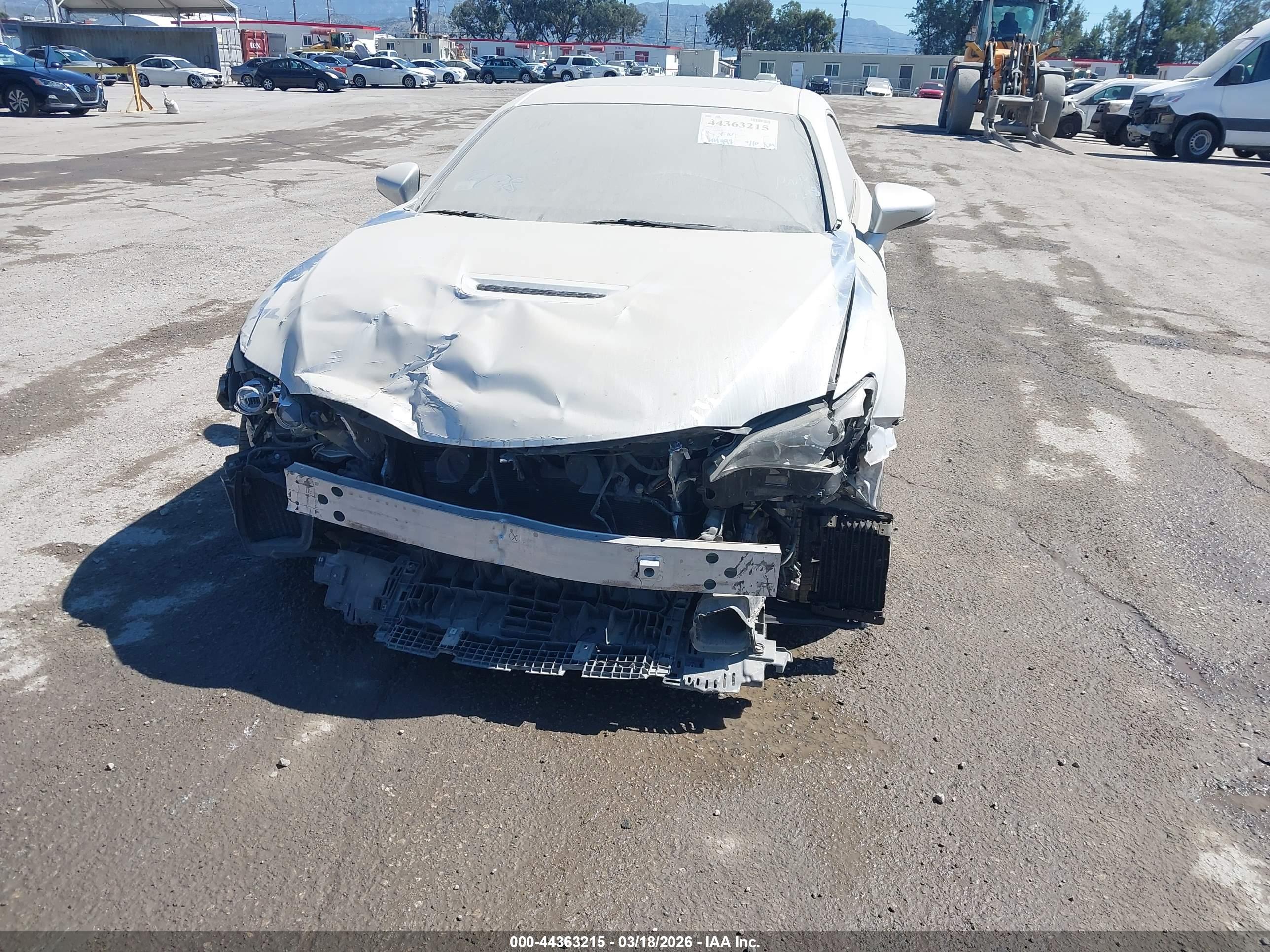LEXUS RC image 6
