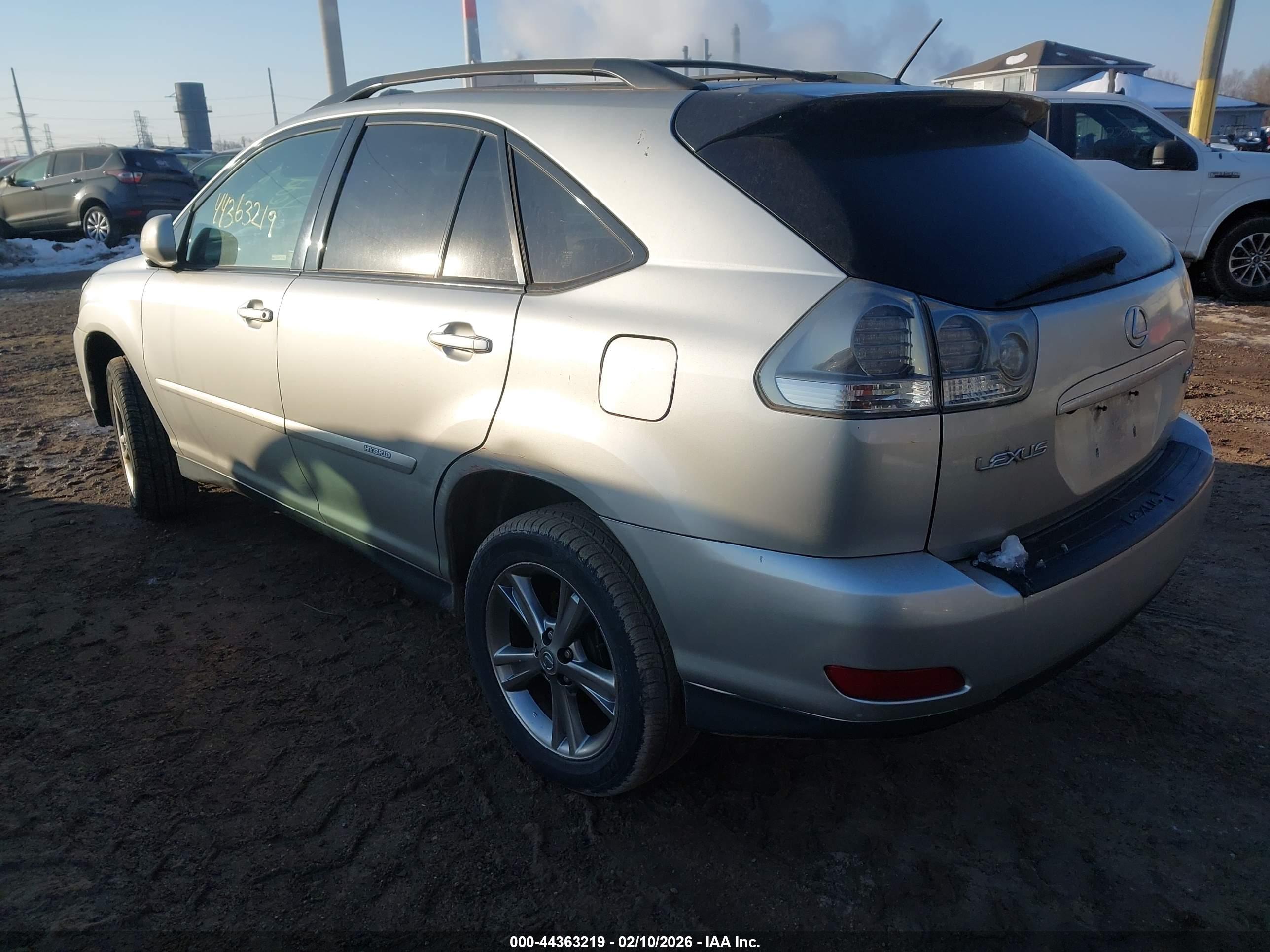 LEXUS RX image 3