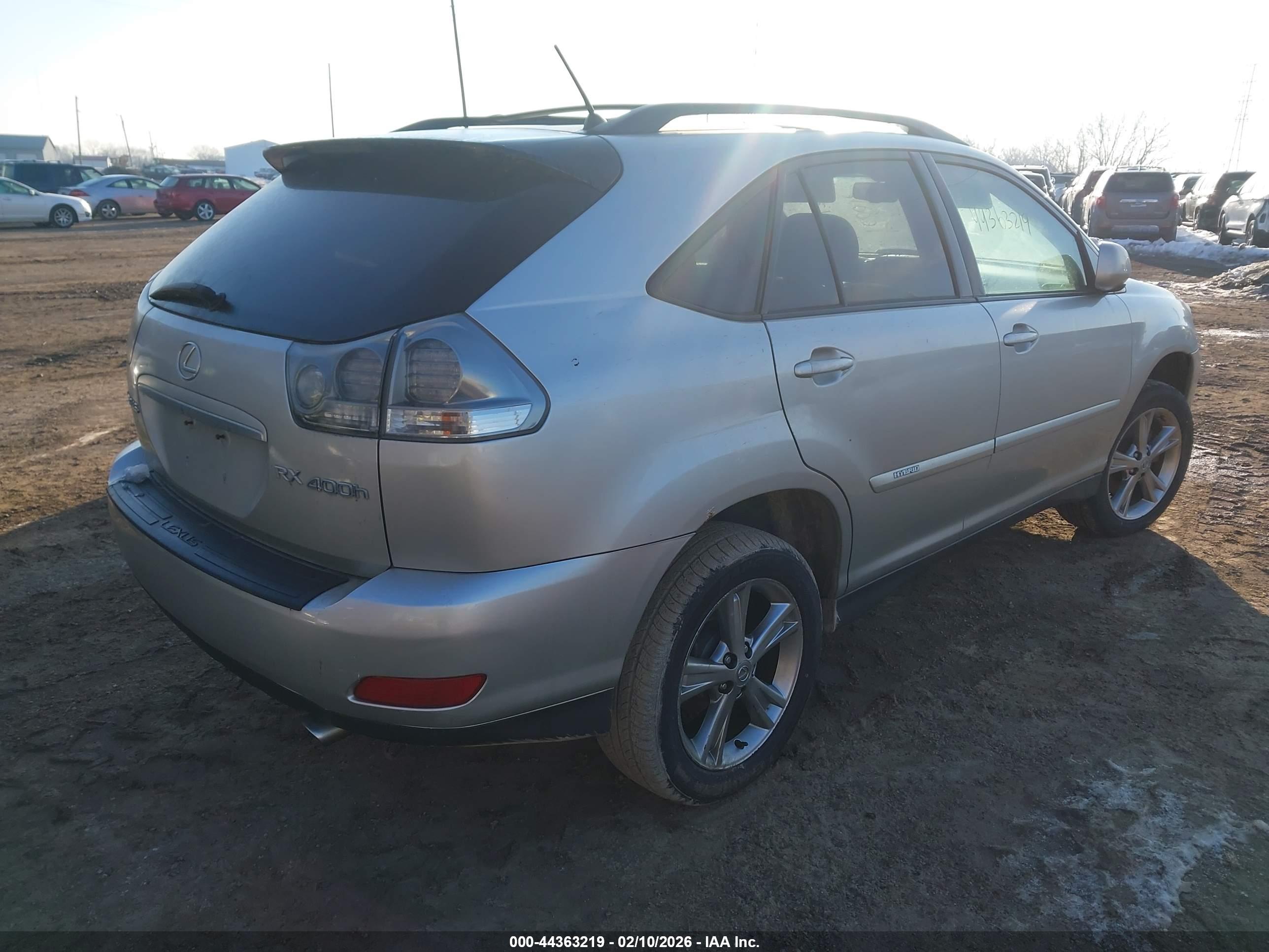LEXUS RX image 4