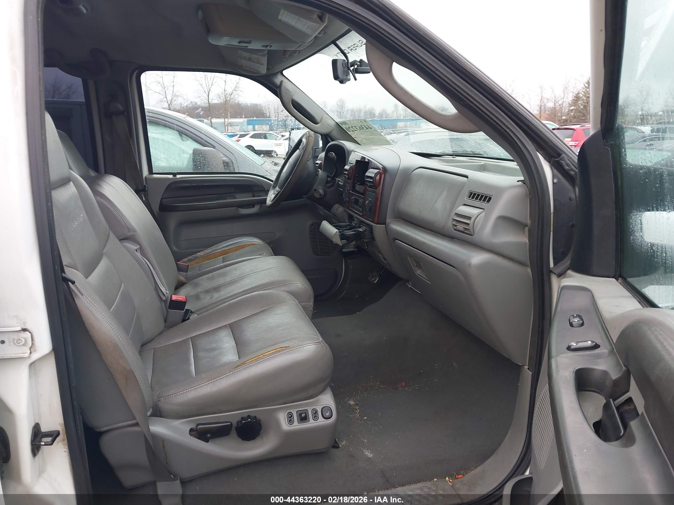 FORD F-350 image 7