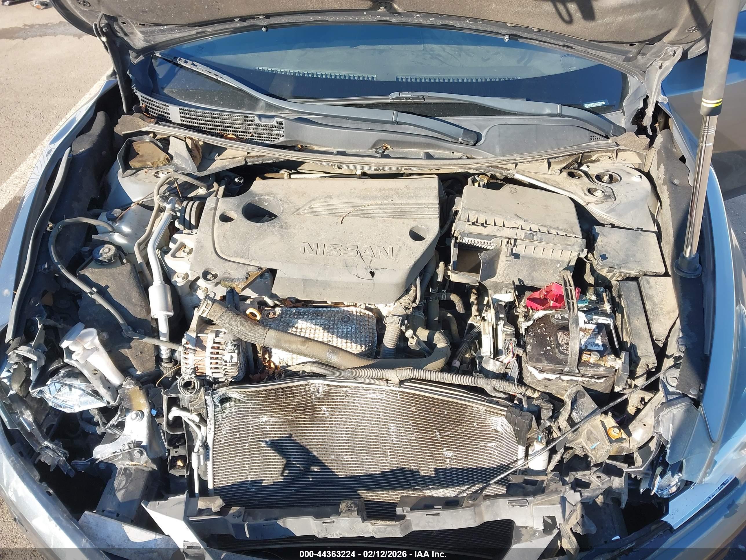 NISSAN ALTIMA image 10