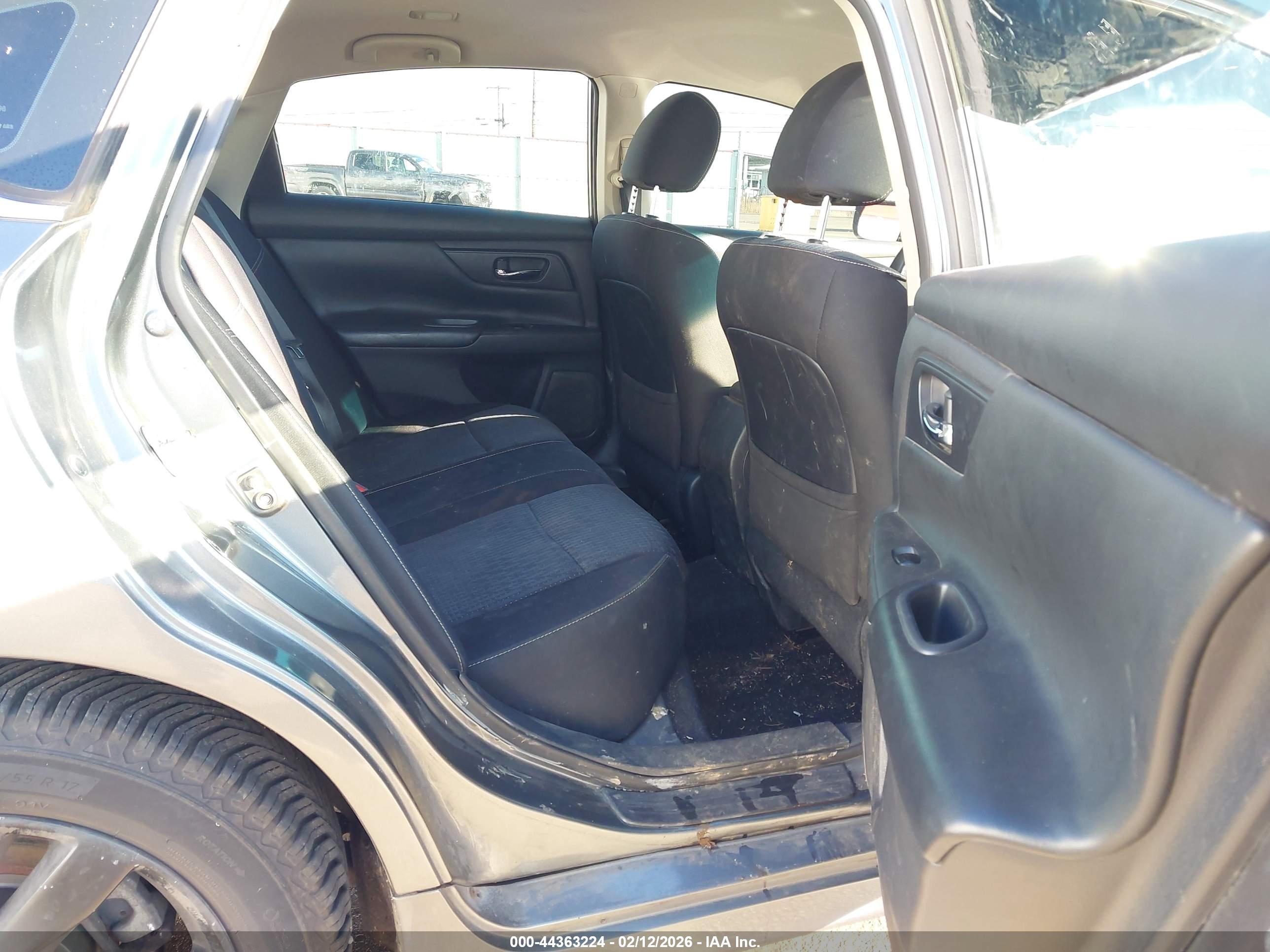 NISSAN ALTIMA image 8