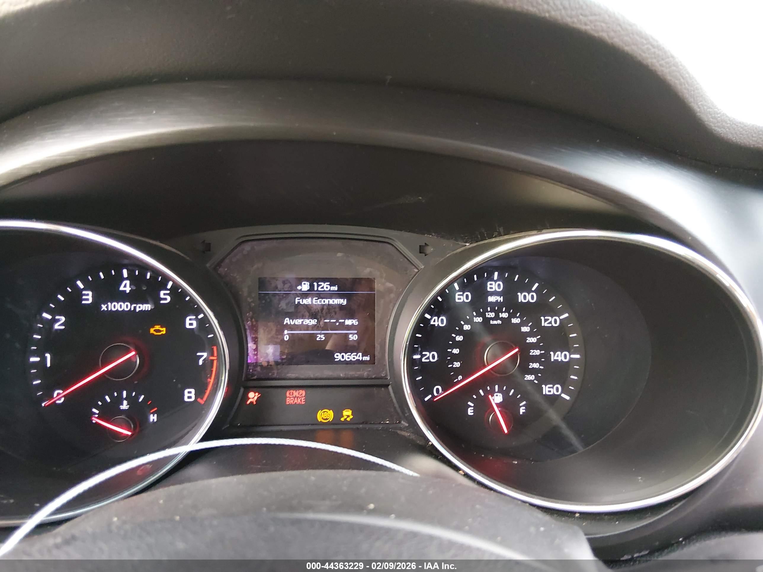 KIA SEDONA image 7