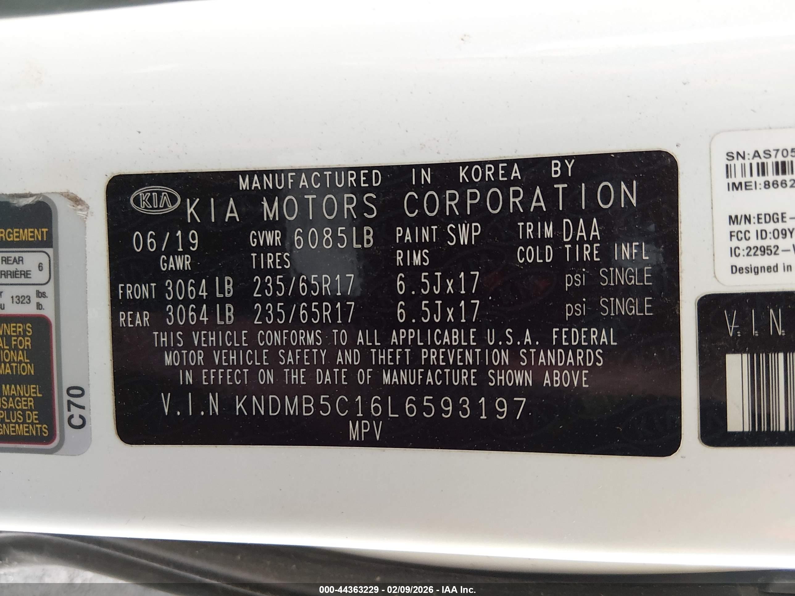 KIA SEDONA image 9