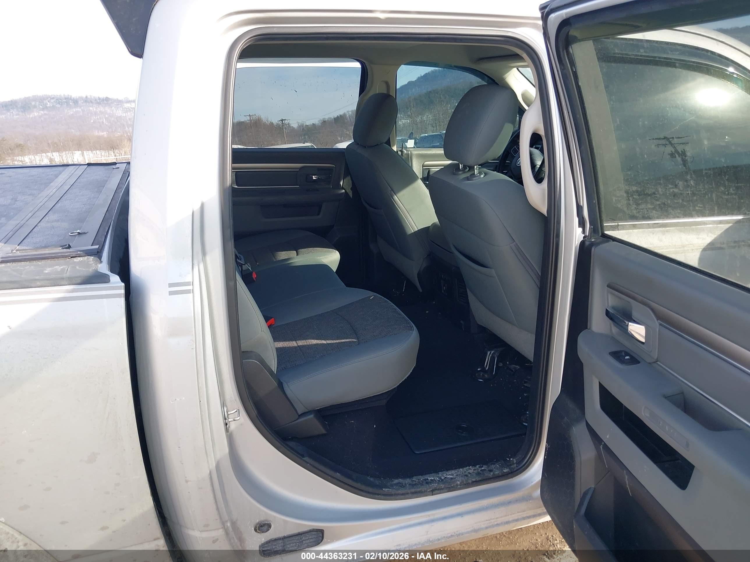 RAM 1500 image 8