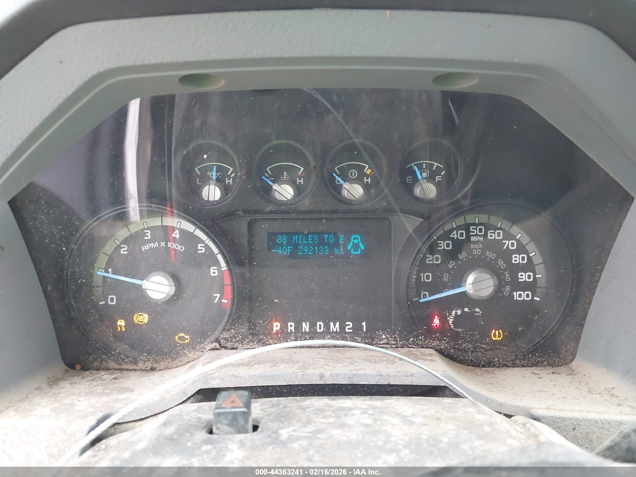 FORD F-350 image 6