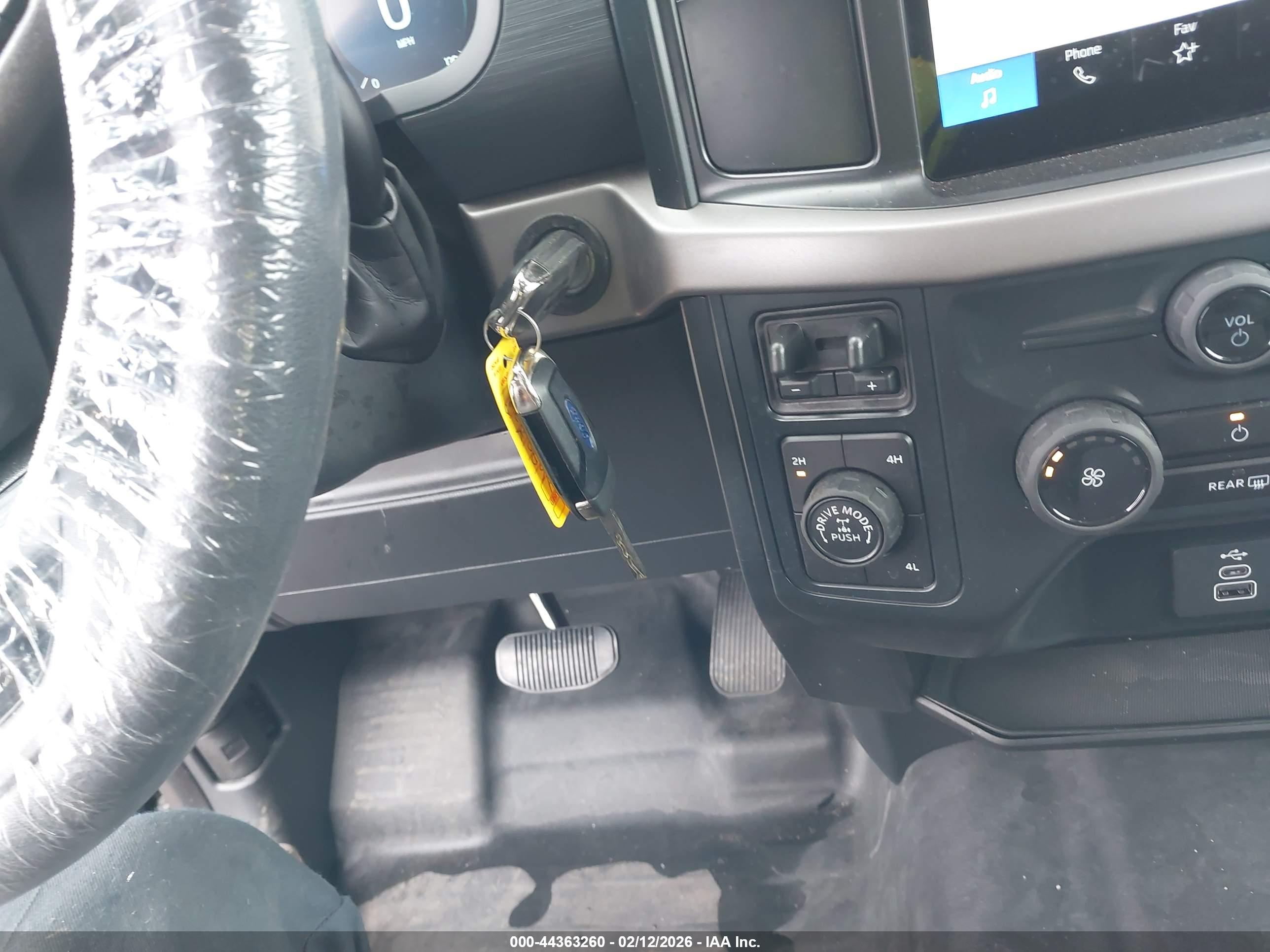 FORD F-150 image 11