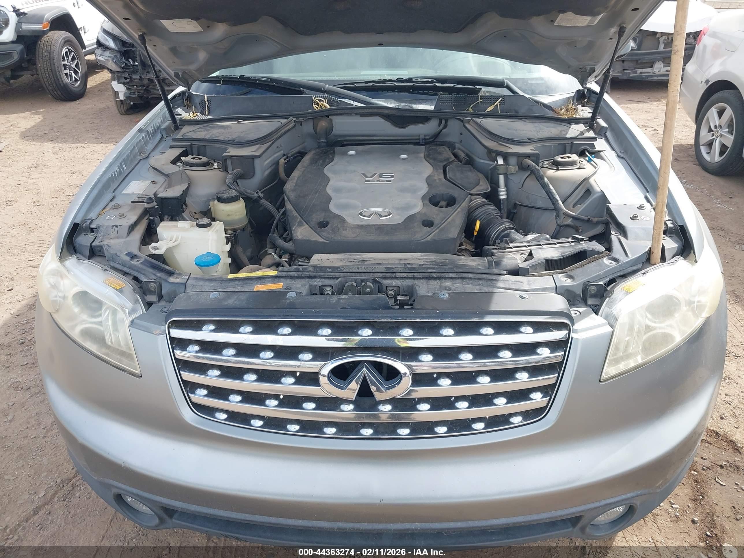 INFINITI FX35 image 10