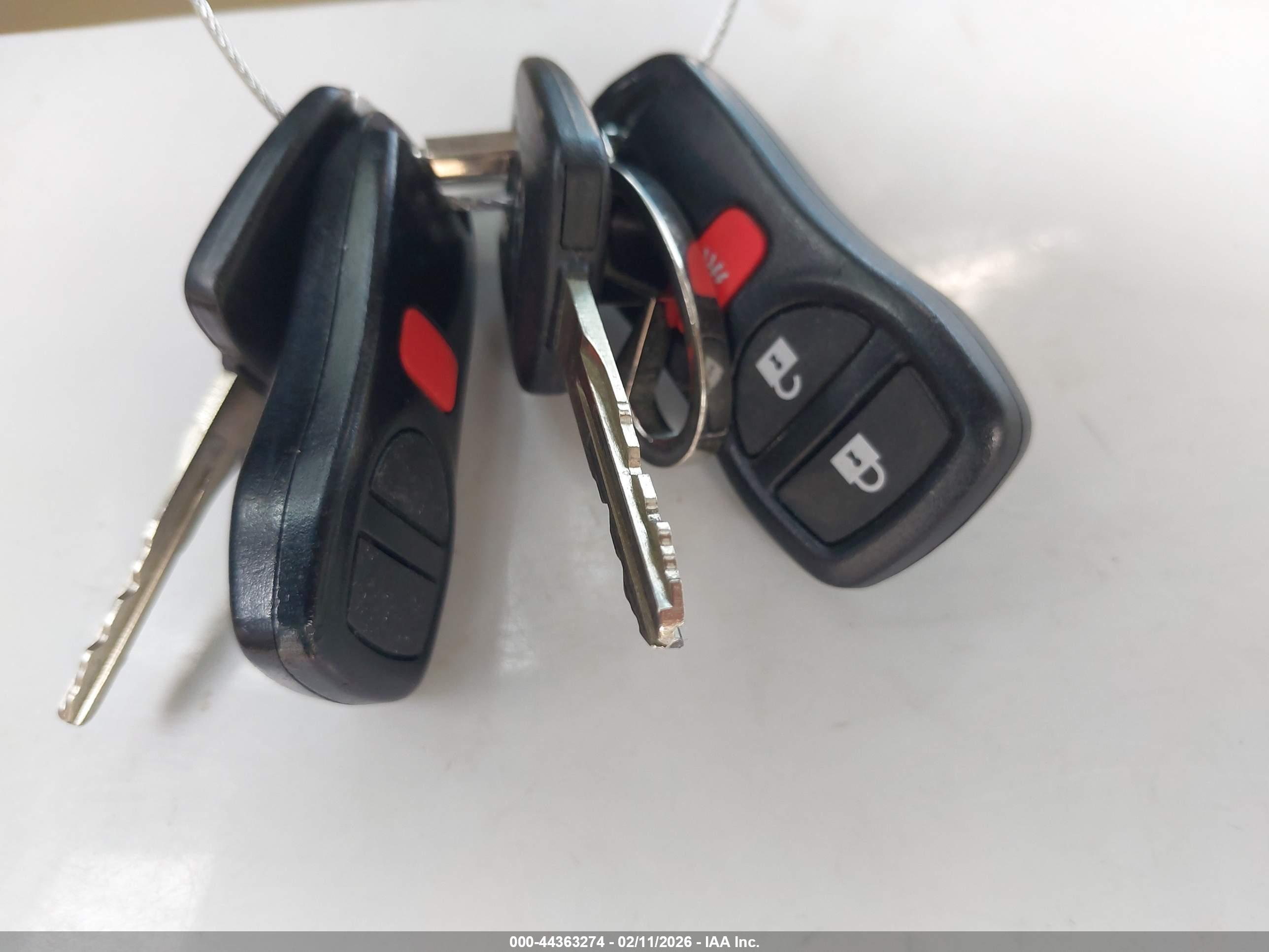 INFINITI FX35 image 11