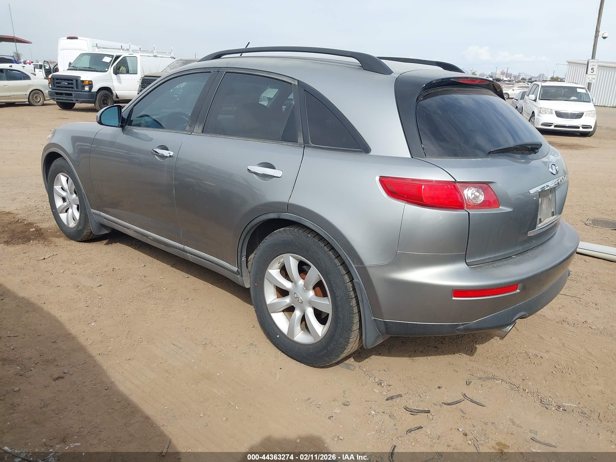 INFINITI FX35 image 3
