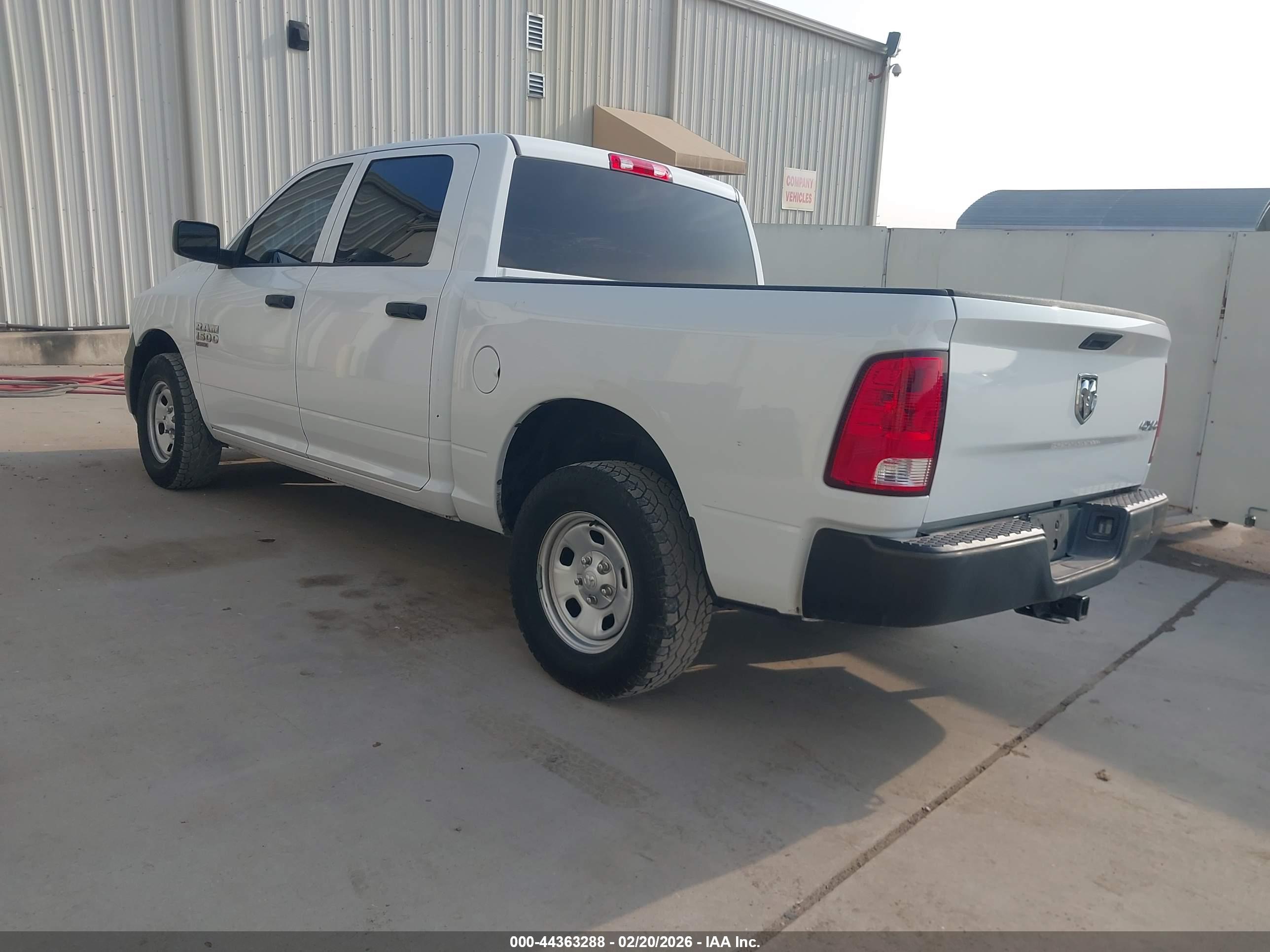 RAM 1500 image 3