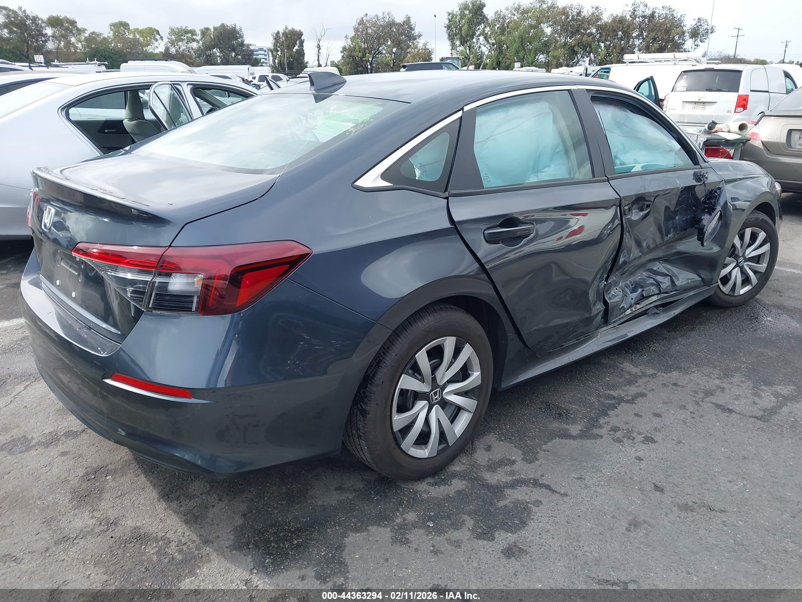 HONDA CIVIC image 4