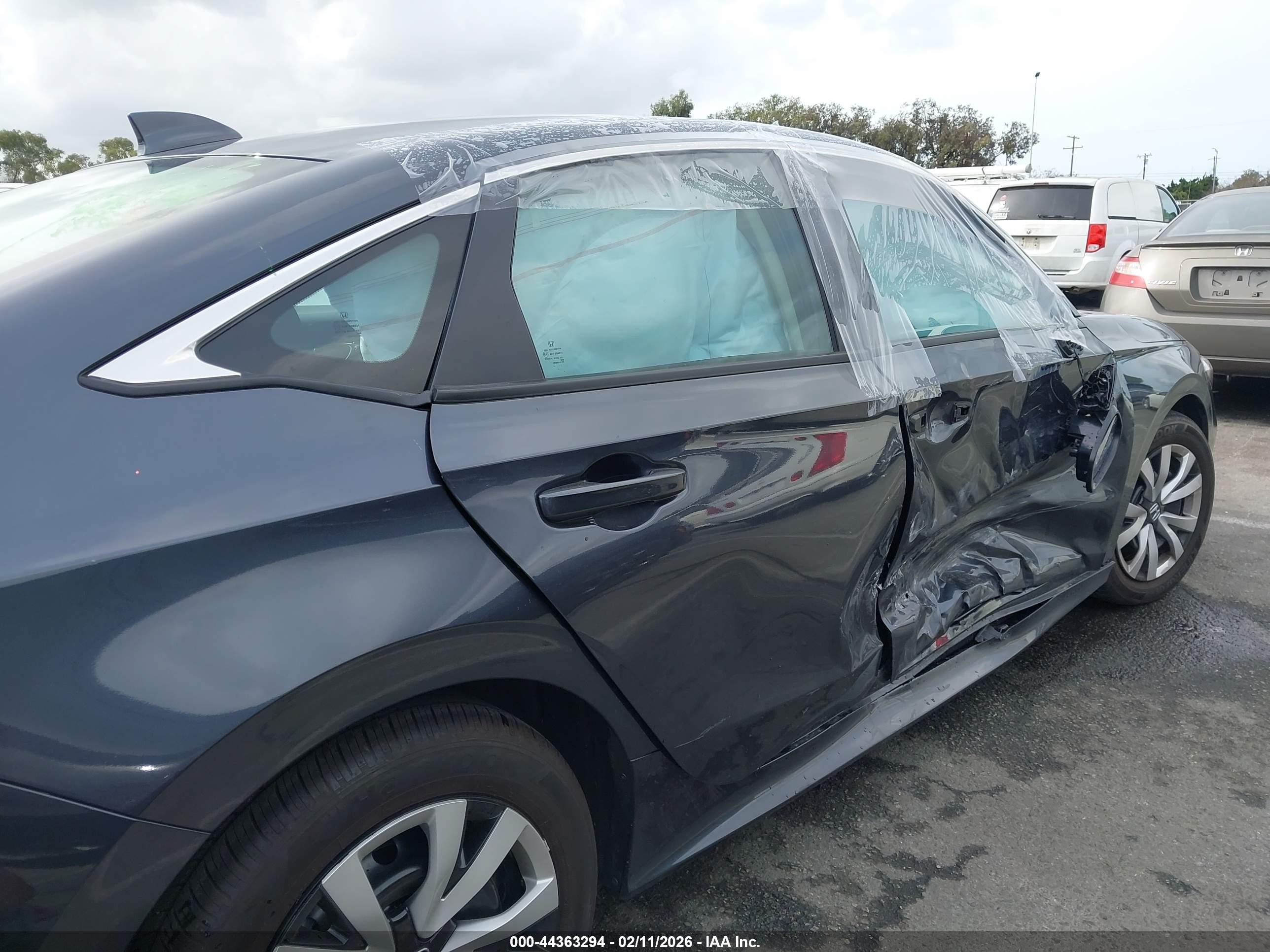 HONDA CIVIC image 6