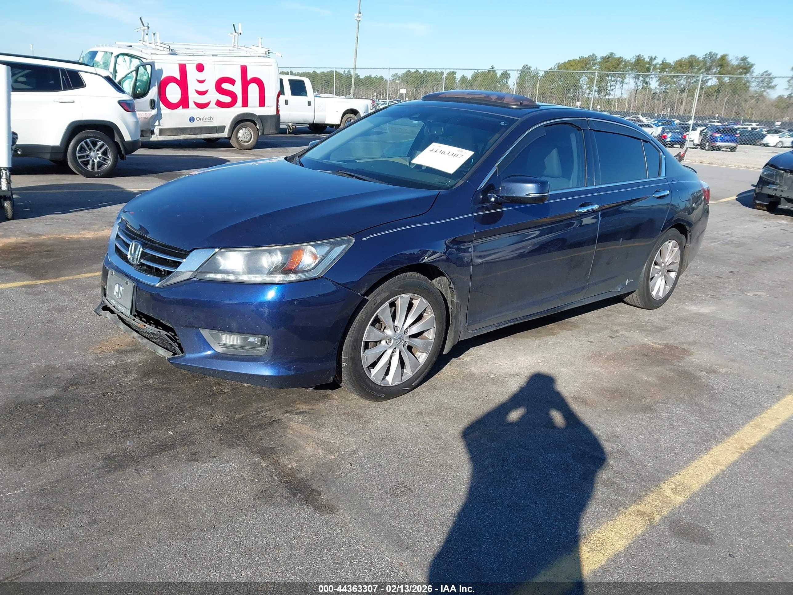 HONDA ACCORD image 2