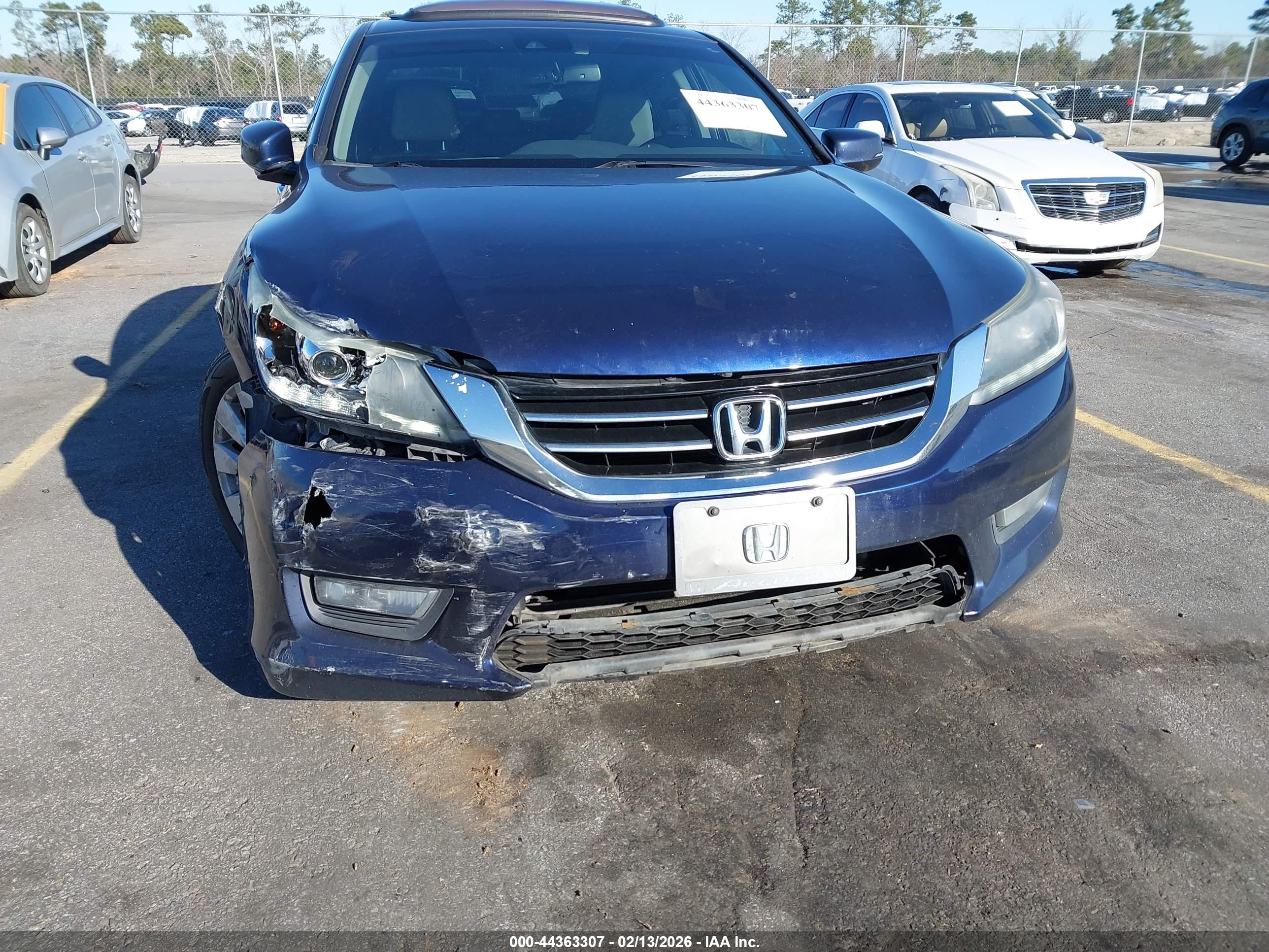 HONDA ACCORD image 6