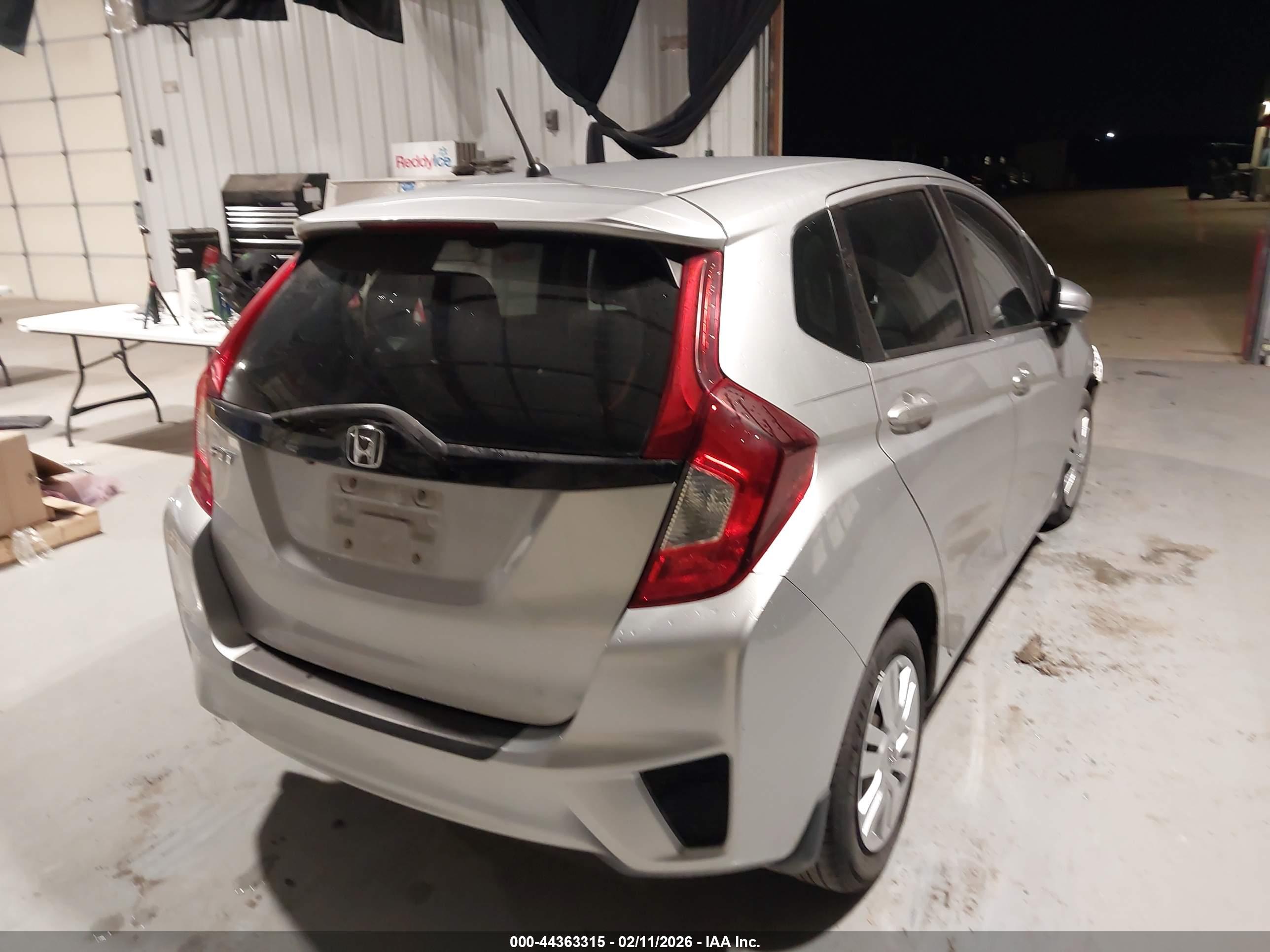 HONDA FIT image 4