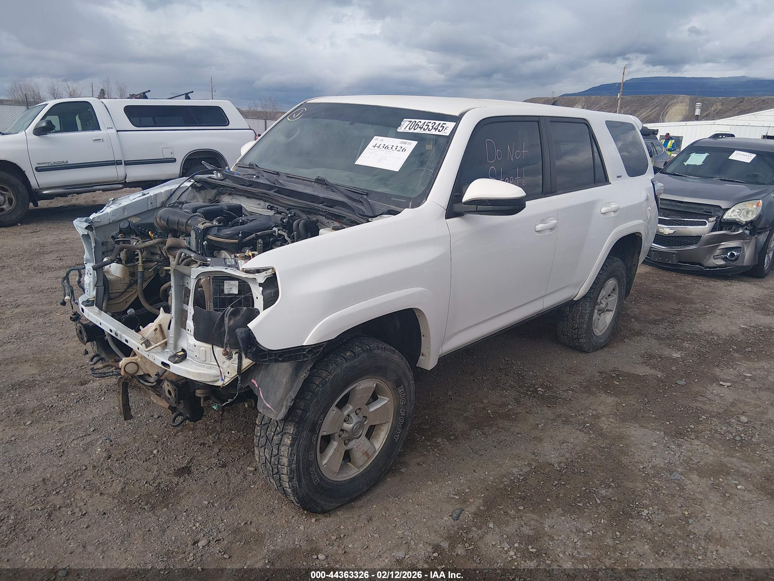 TOYOTA 4RUNNER image 2