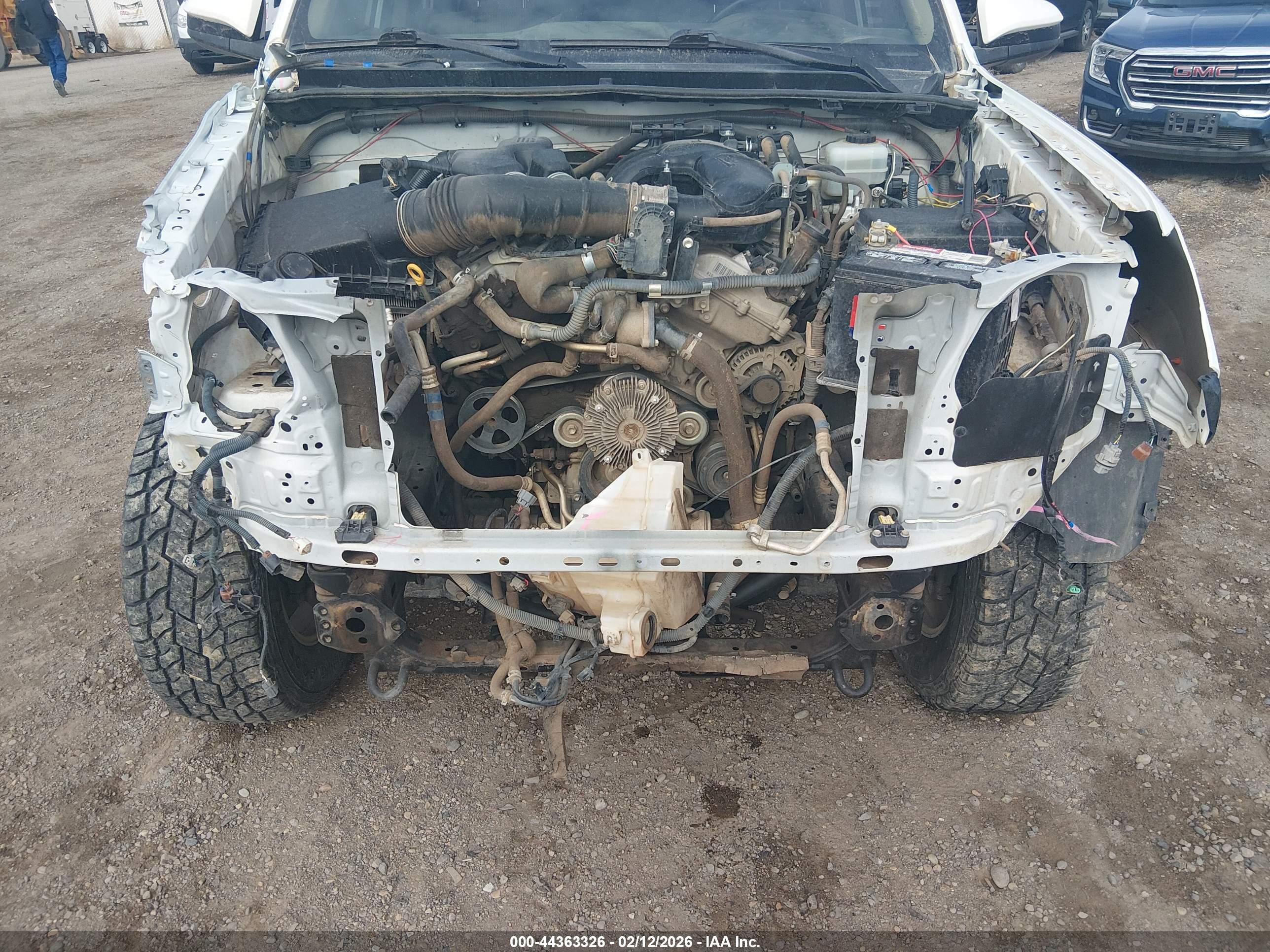 TOYOTA 4RUNNER image 6