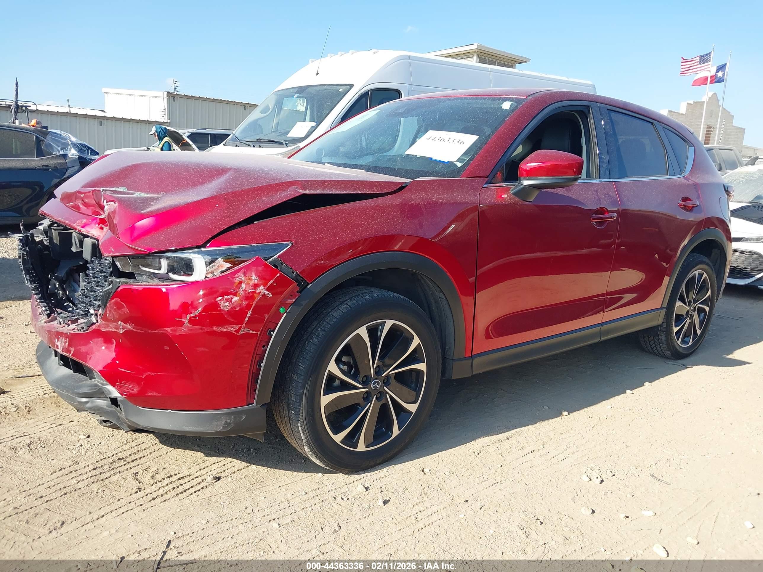MAZDA CX-5 image 2